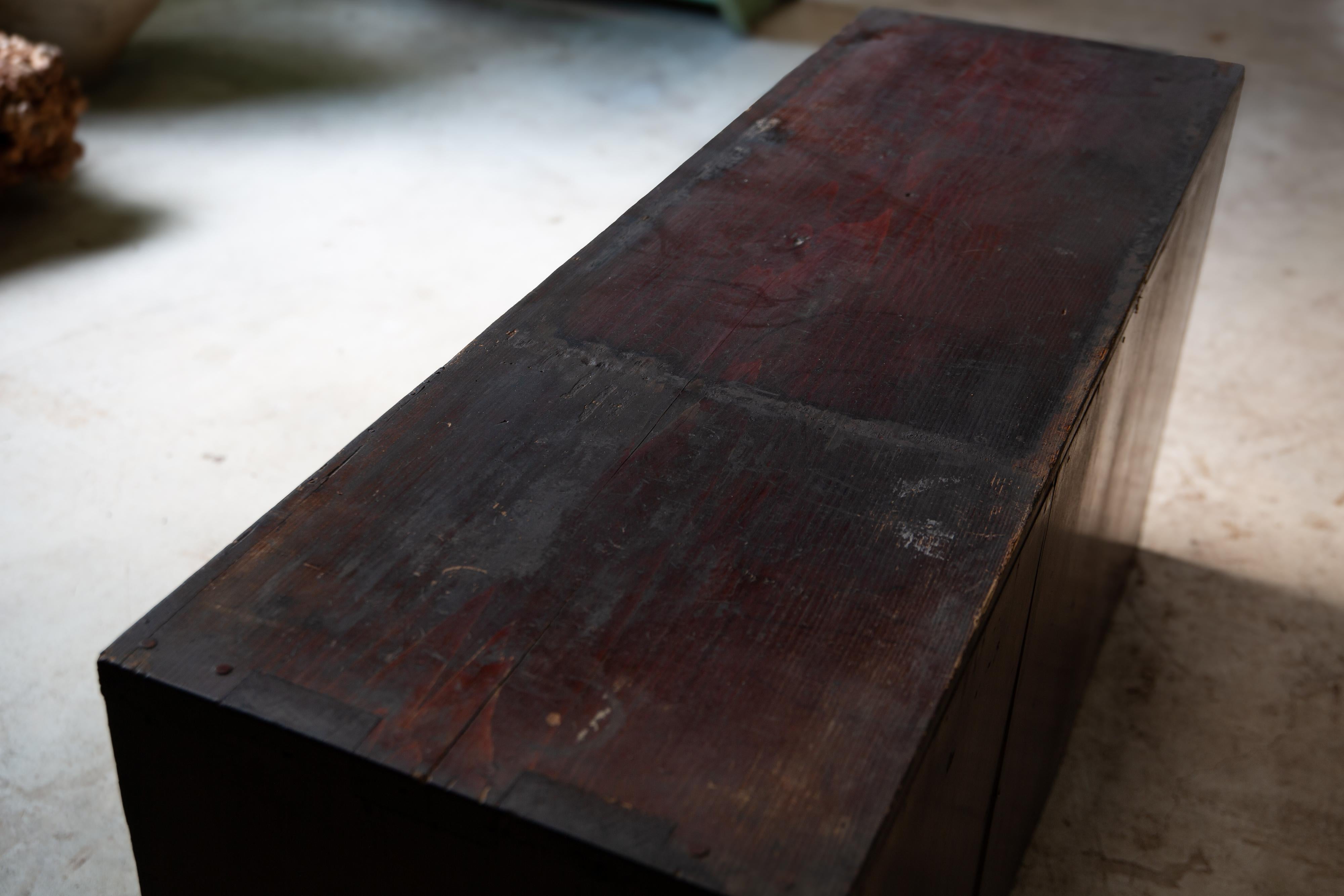 1870s-1900s Japonés antiguo Mizuya tansu pecho aparador wabi sabi primitivo en venta 9