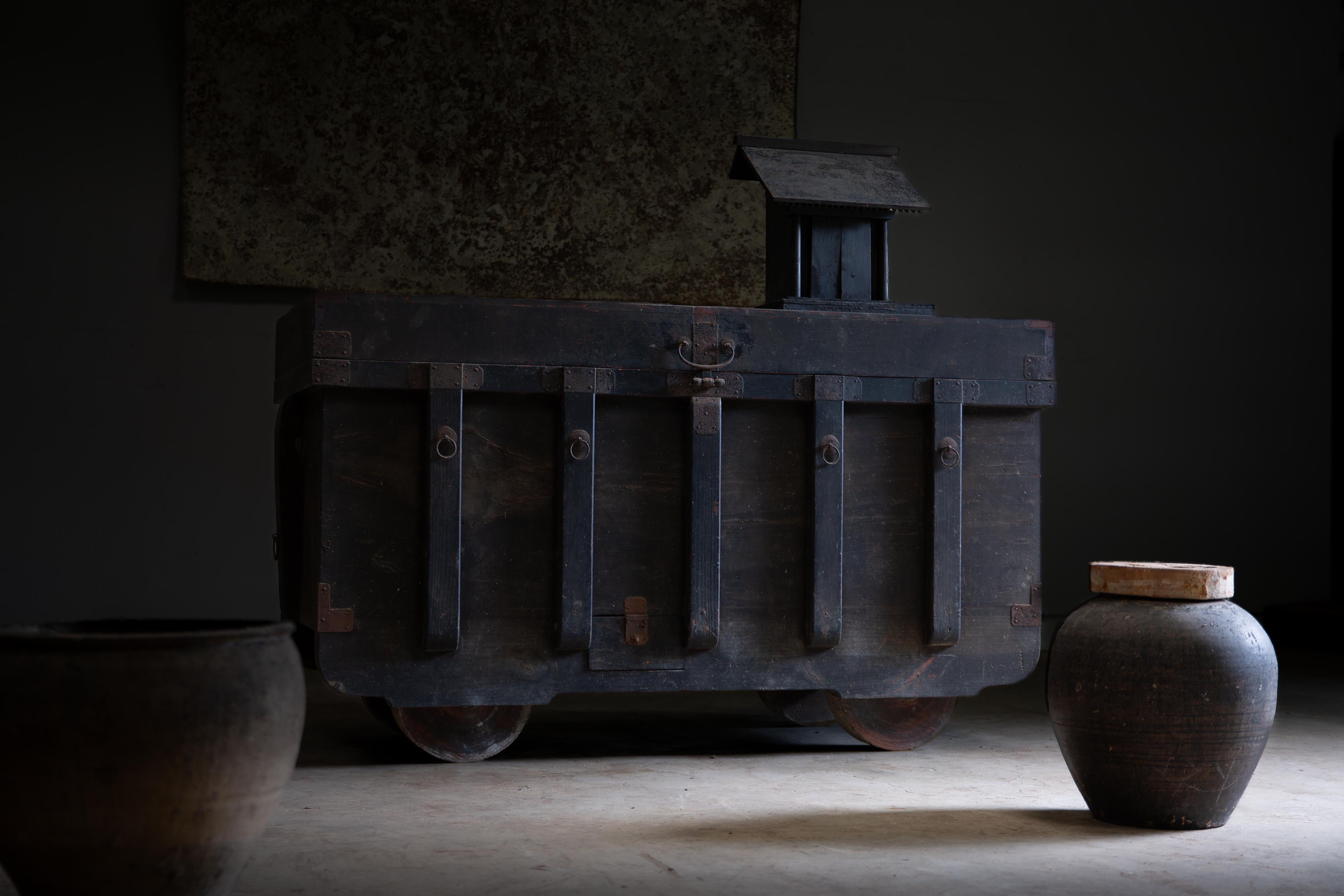 New finds from Kominka  (old traditional style house) in Ibaraki pref., Japan.

There're several type of wheeled Tansu -  