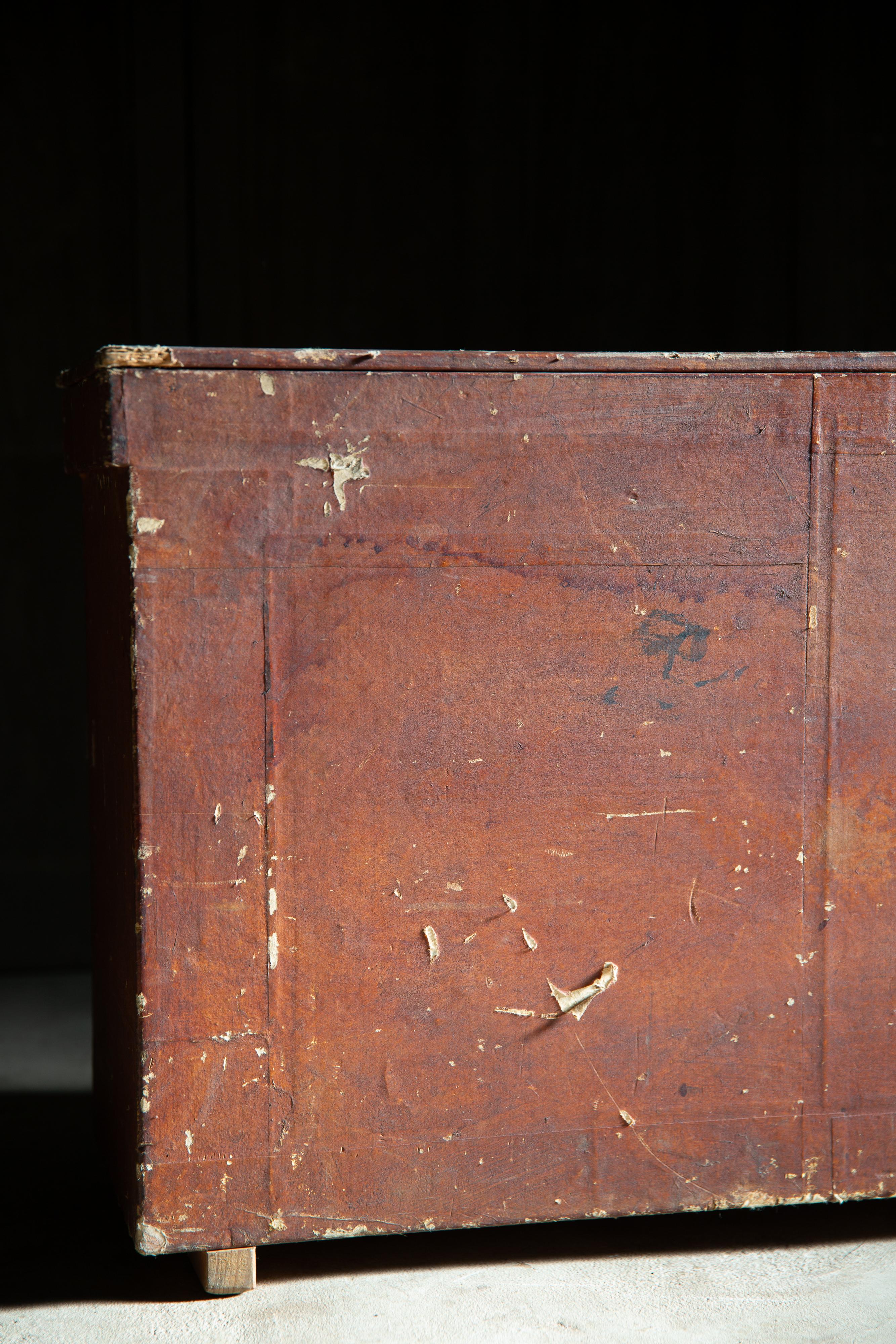 1870-1920 Giapponese Scatola antica in legno rivestita di carta wabi sabi primitivo Meiji in vendita 2