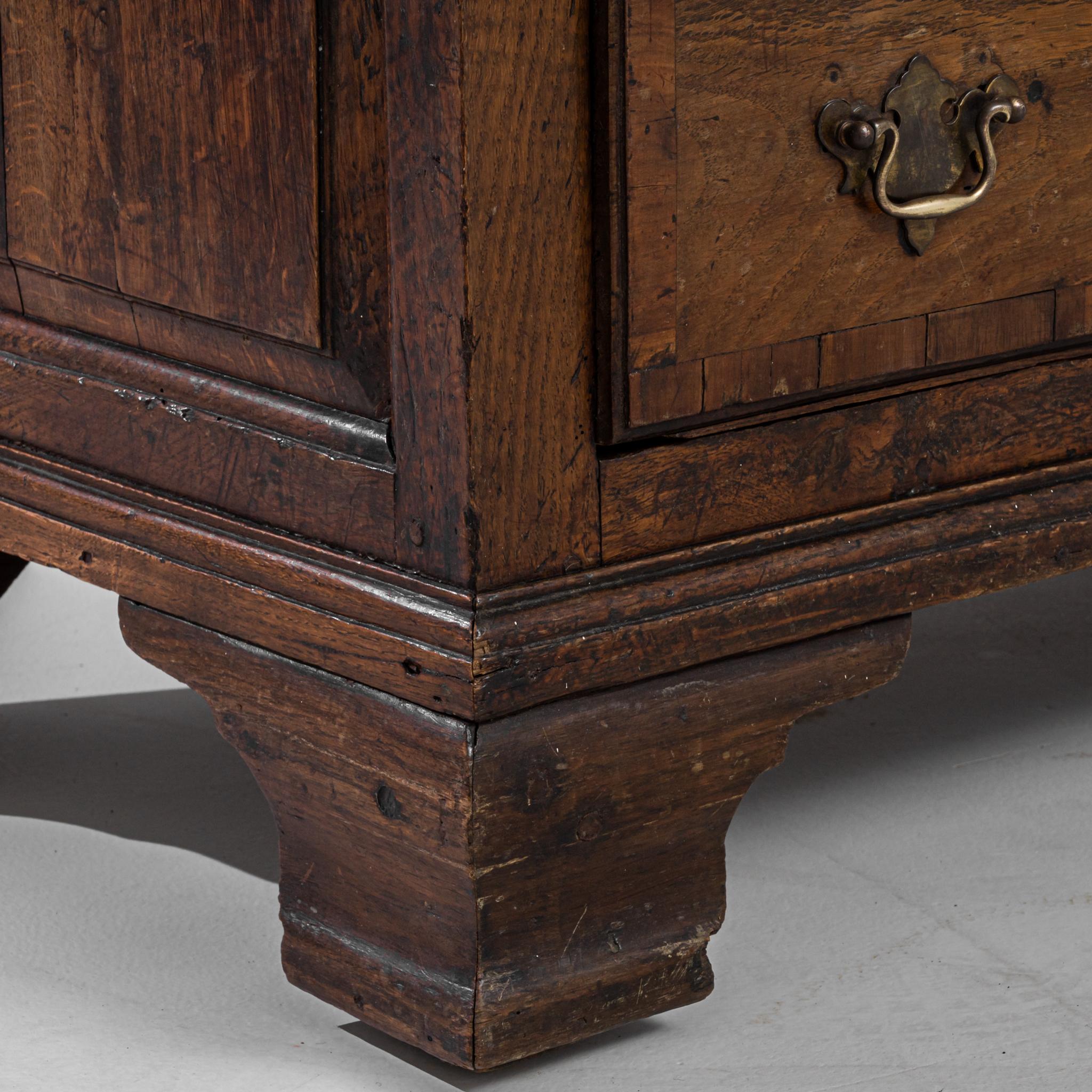 1870s British Wooden Cabinet with Original Patina 1