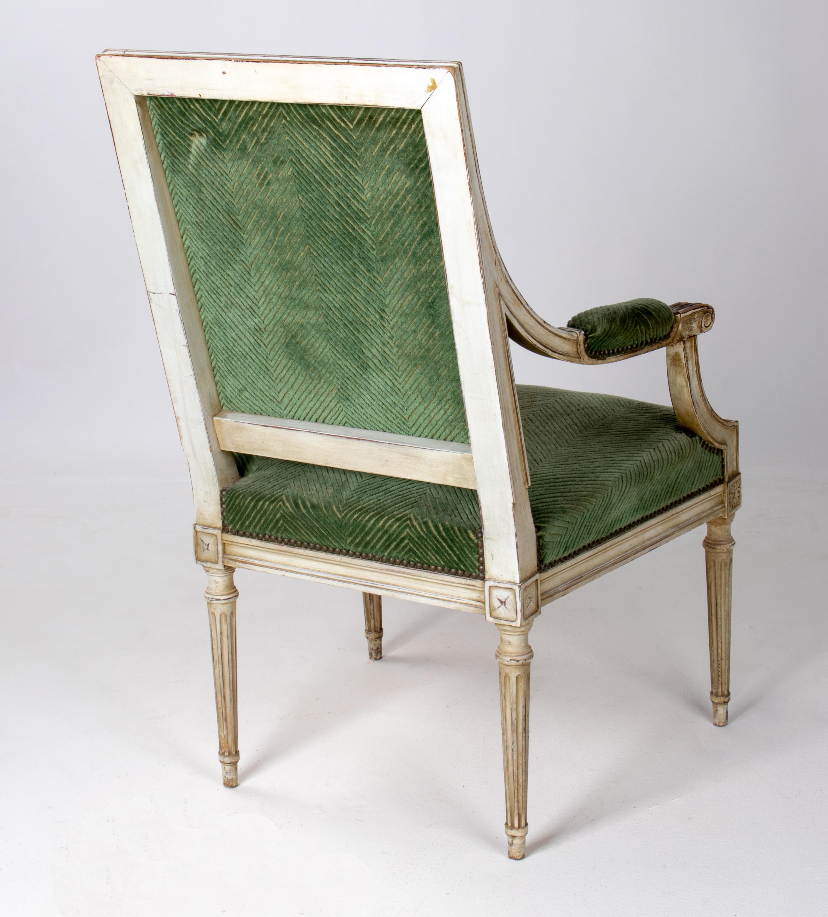 1870s French Louis XVI Style White Lacquered and Velvet Upholstered Armchair For Sale 1