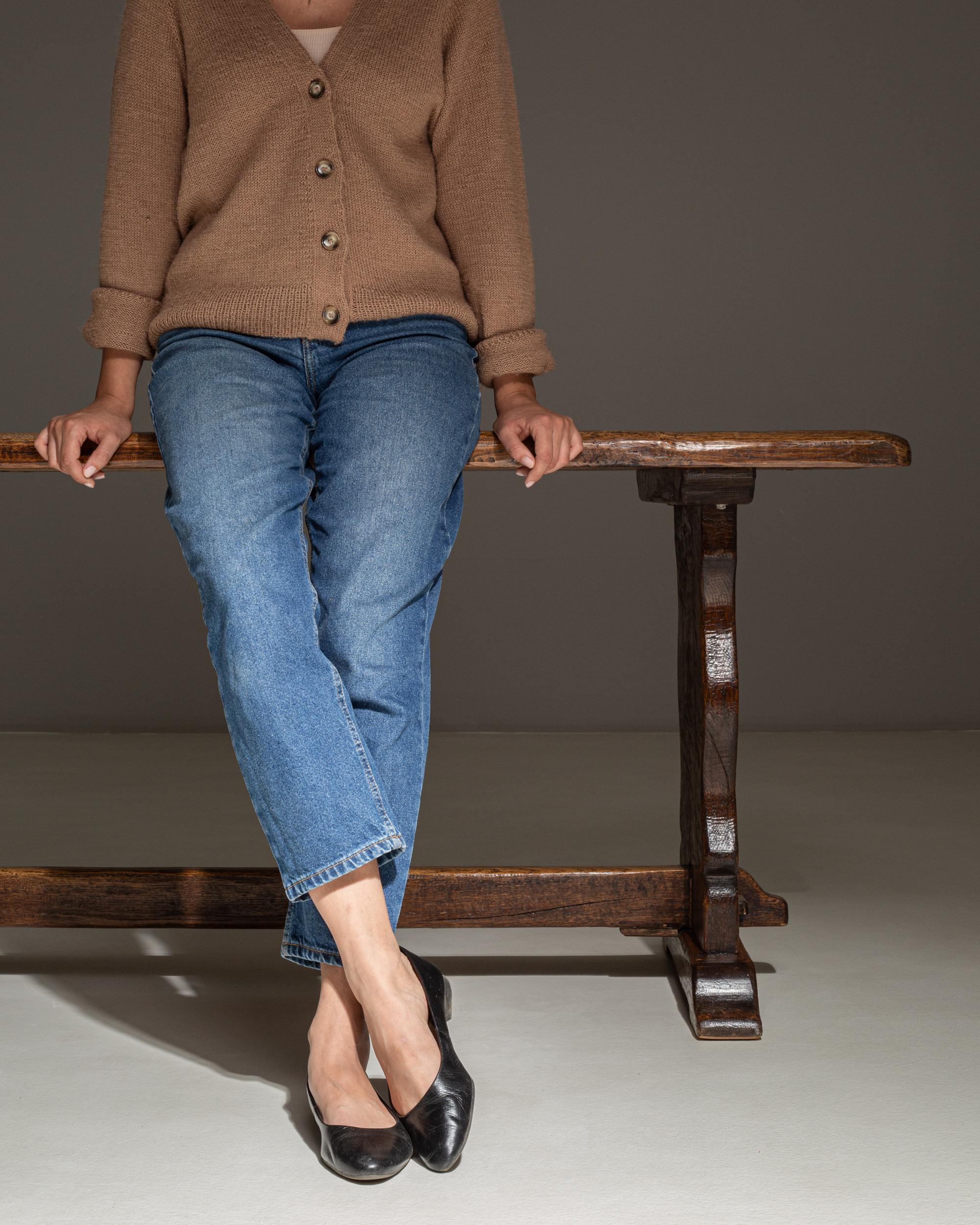 XIX secolo 1870s French Oak Trestle Dining Table In Original Patina in vendita