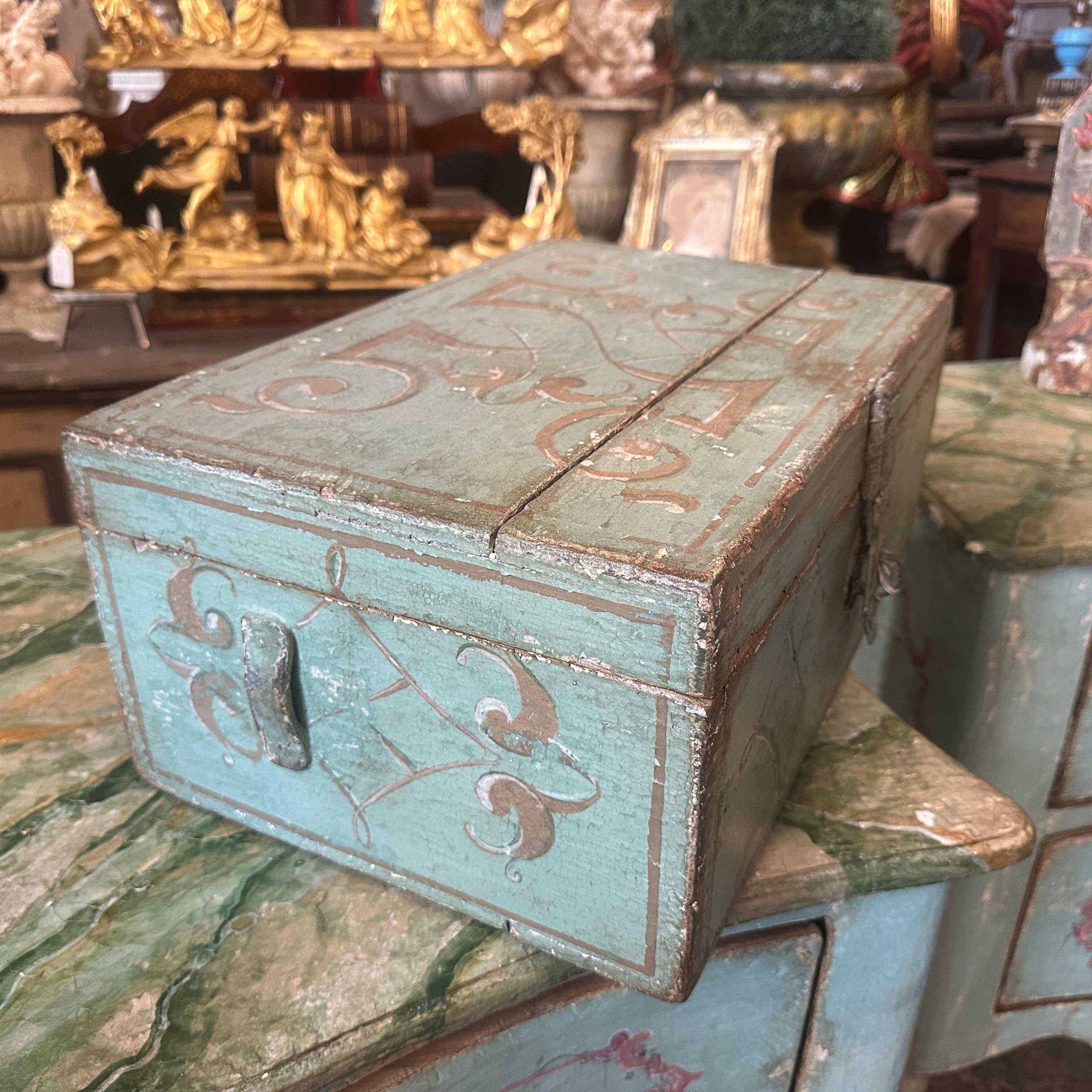 1870s Louis Philippe Light Blue and Brown Lacquered Wood Sicilian Box For Sale 2