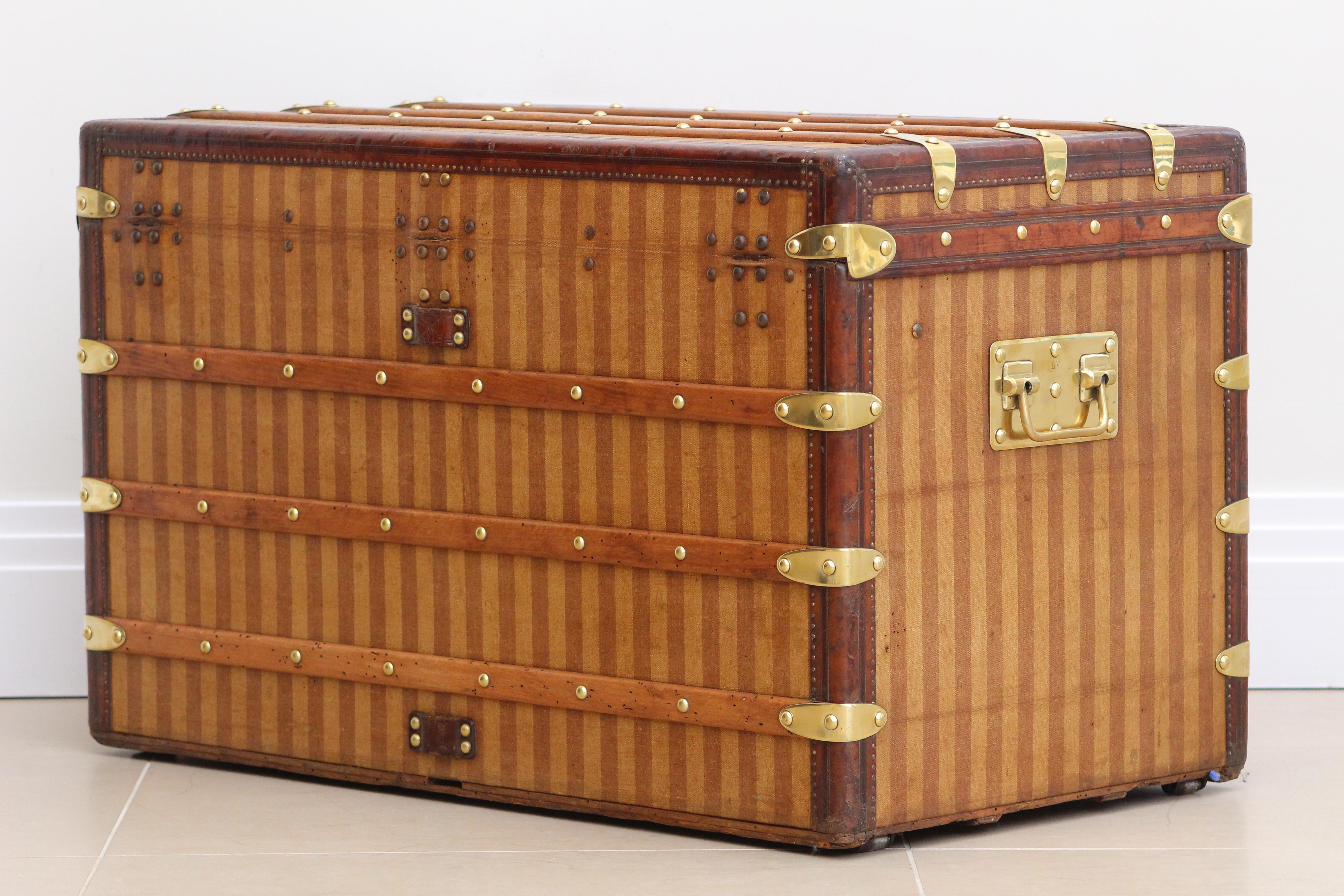 1870s Louis Vuitton Rayee Courier Trunk 4