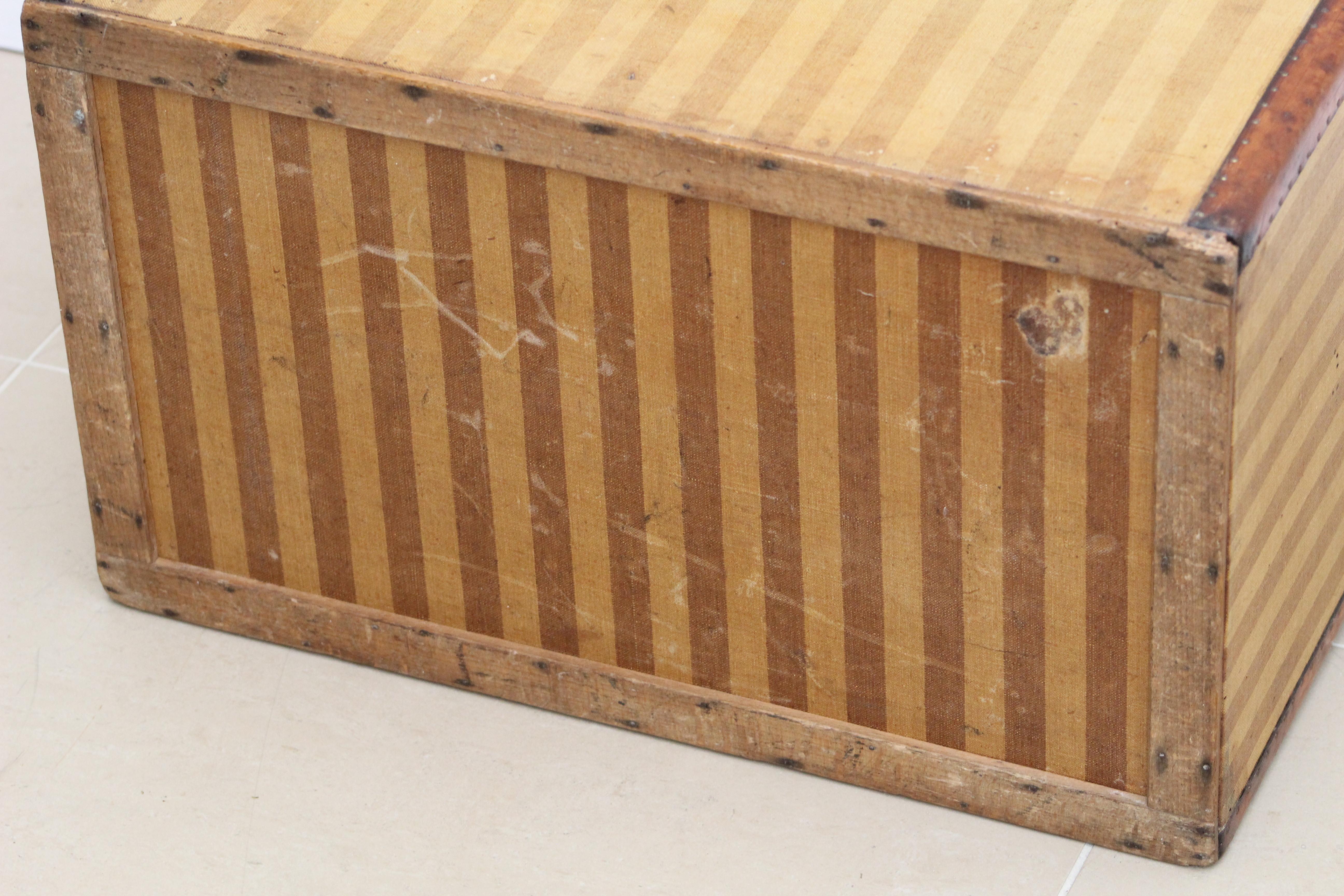 1870er Louis Vuitton Rayee Hutschachtel Koffer im Angebot 10