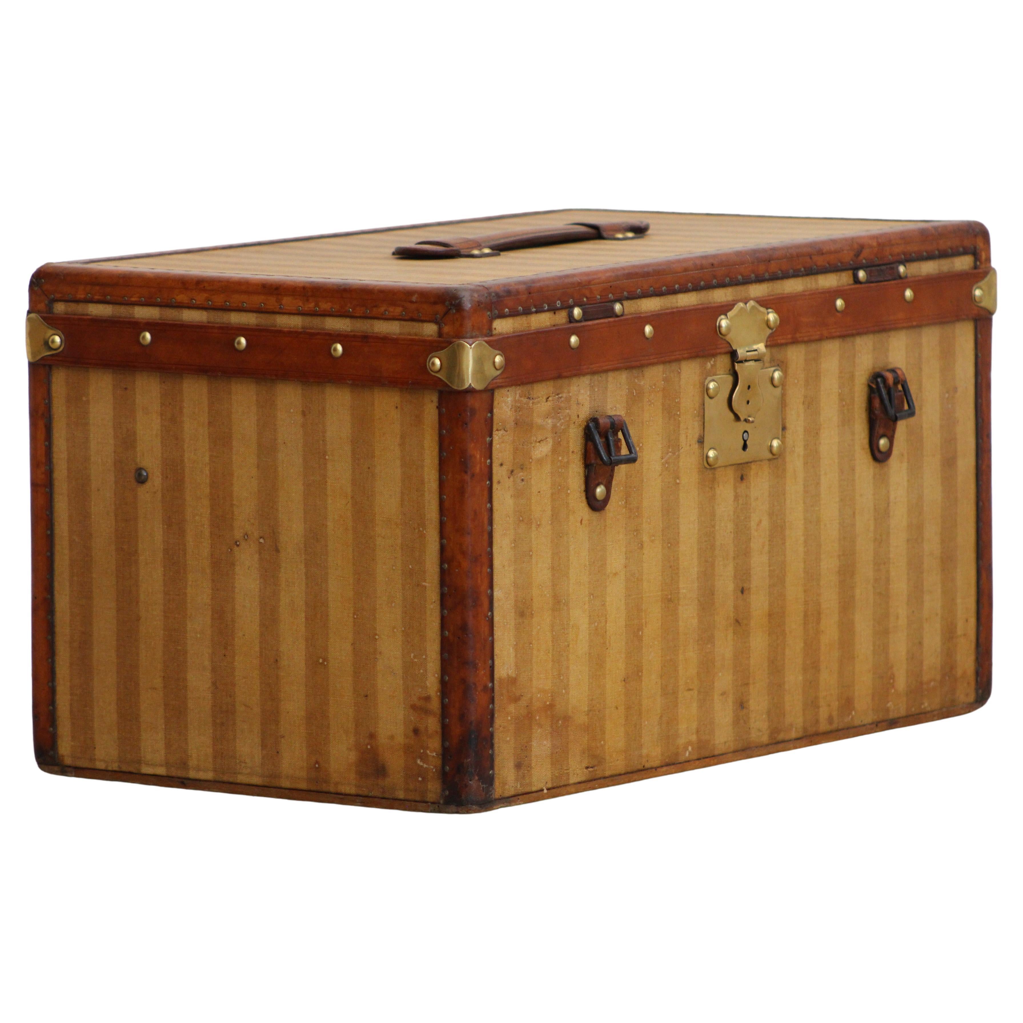 1870s Louis Vuitton Rayee Hatbox Trunk For Sale