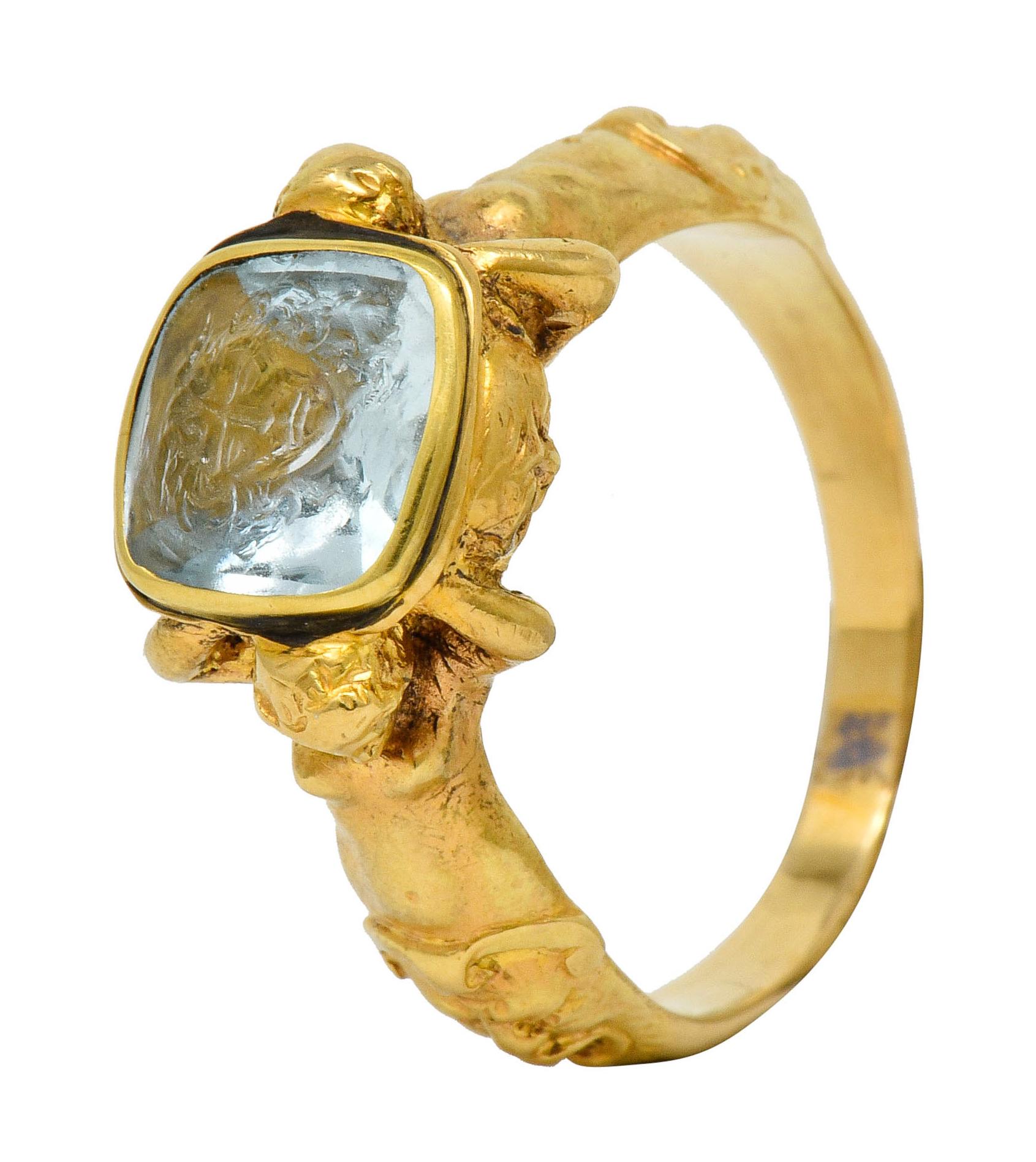 1870er Jahre Neoklassizistischer Aquamarin-Intaglio 18 Karat Gold Medusa Gorgon Siegelring 9