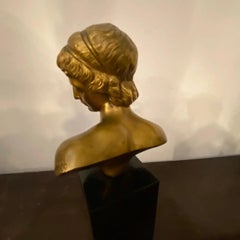 1870s, Neoclassical Gilt Bronze Italian Woman Figure on a Black Marble Pedestal