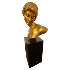 1870s, Neoclassical Gilt Bronze Italian Woman Figure on a Black Marble Pedestal