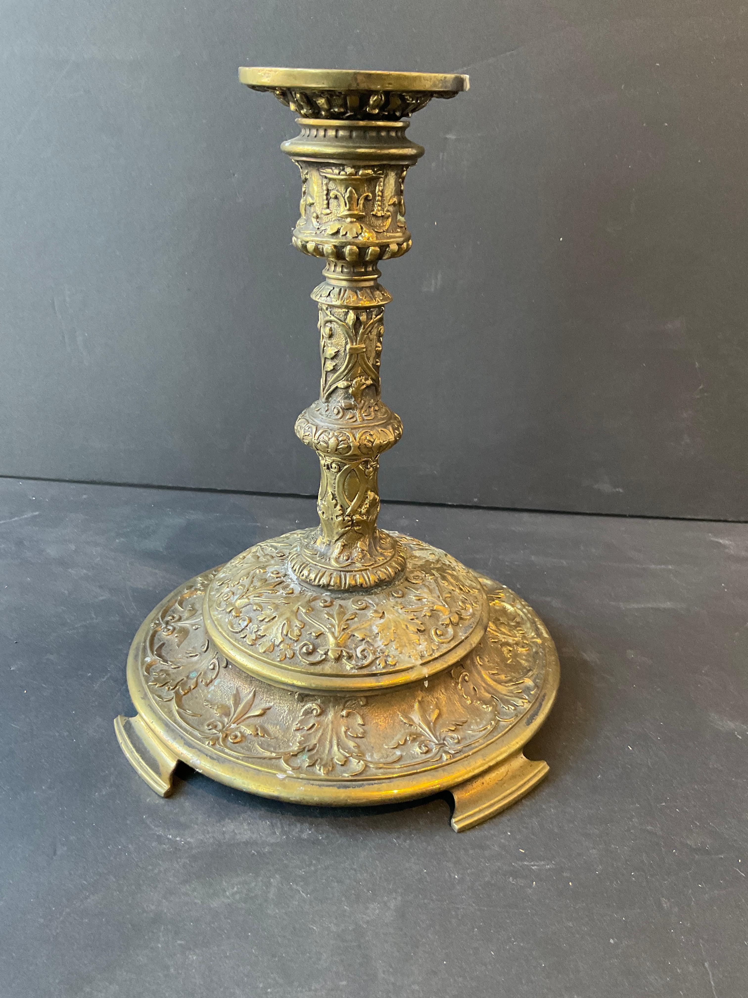 Fine XIX secolo Candelieri in ottone rinascimentali del 1870 in vendita