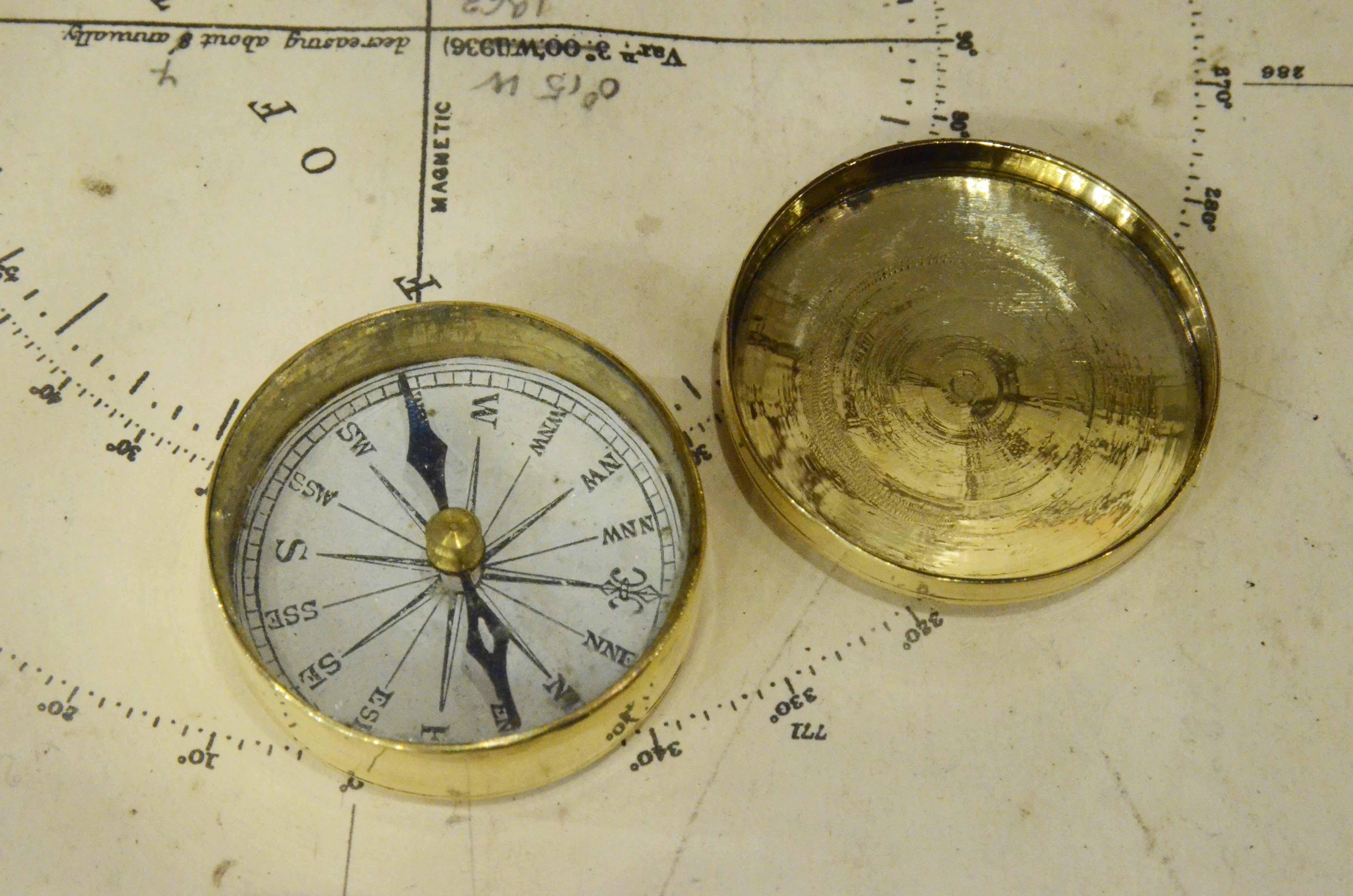 compass instrument