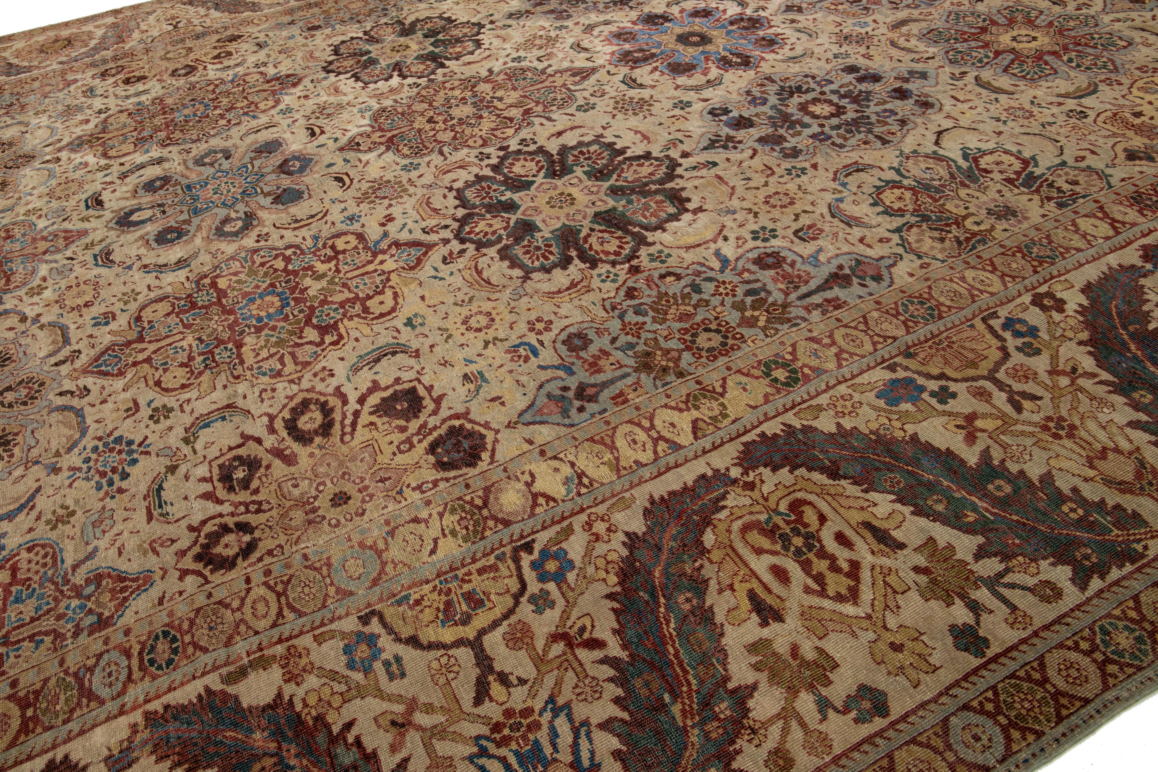 1870er Jahre Einzigartiger antiker persischer Sultanabad-Teppich aus beiger Wolle mit floralem Design (Persisch) im Angebot