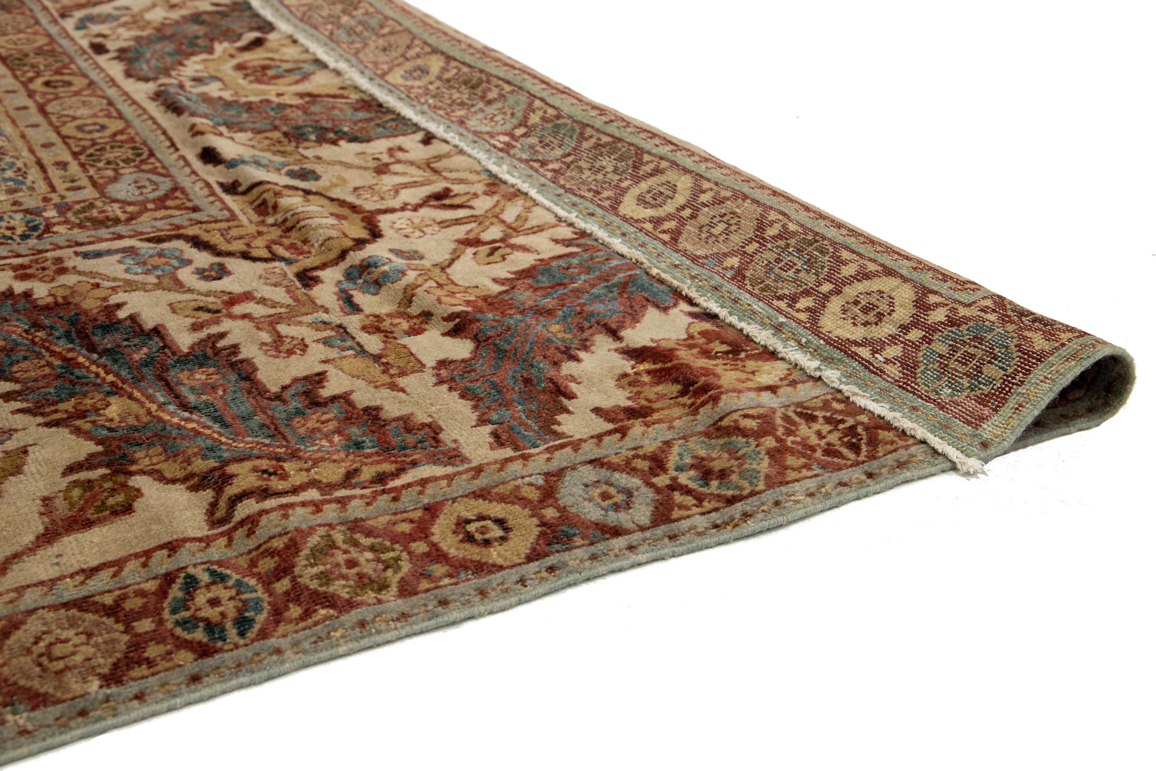 1870er Jahre Einzigartiger antiker persischer Sultanabad-Teppich aus beiger Wolle mit floralem Design (Handgeknüpft) im Angebot