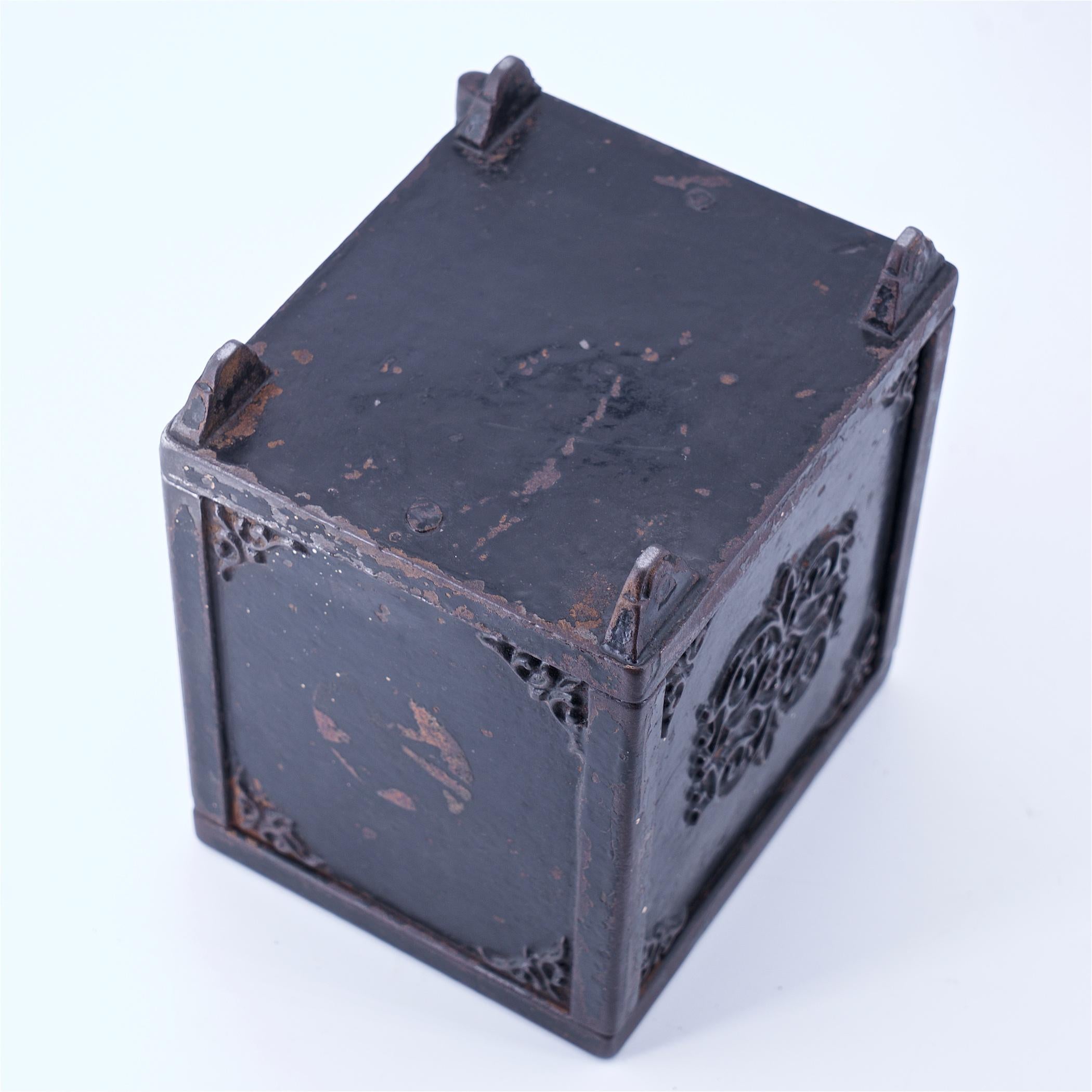 1870s Victorian Royal Safe Deposit Iron Copper Tabletop Safe Vintage Industrial In Fair Condition In Hyattsville, MD