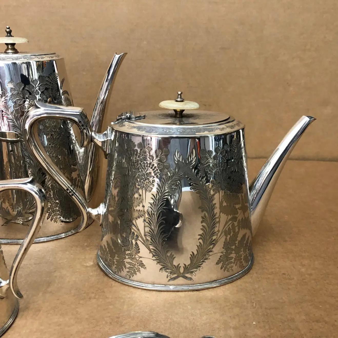 19th Century 1870s, Walker & Hall Victorian Silver Plate English 4 Pieces Tea Set