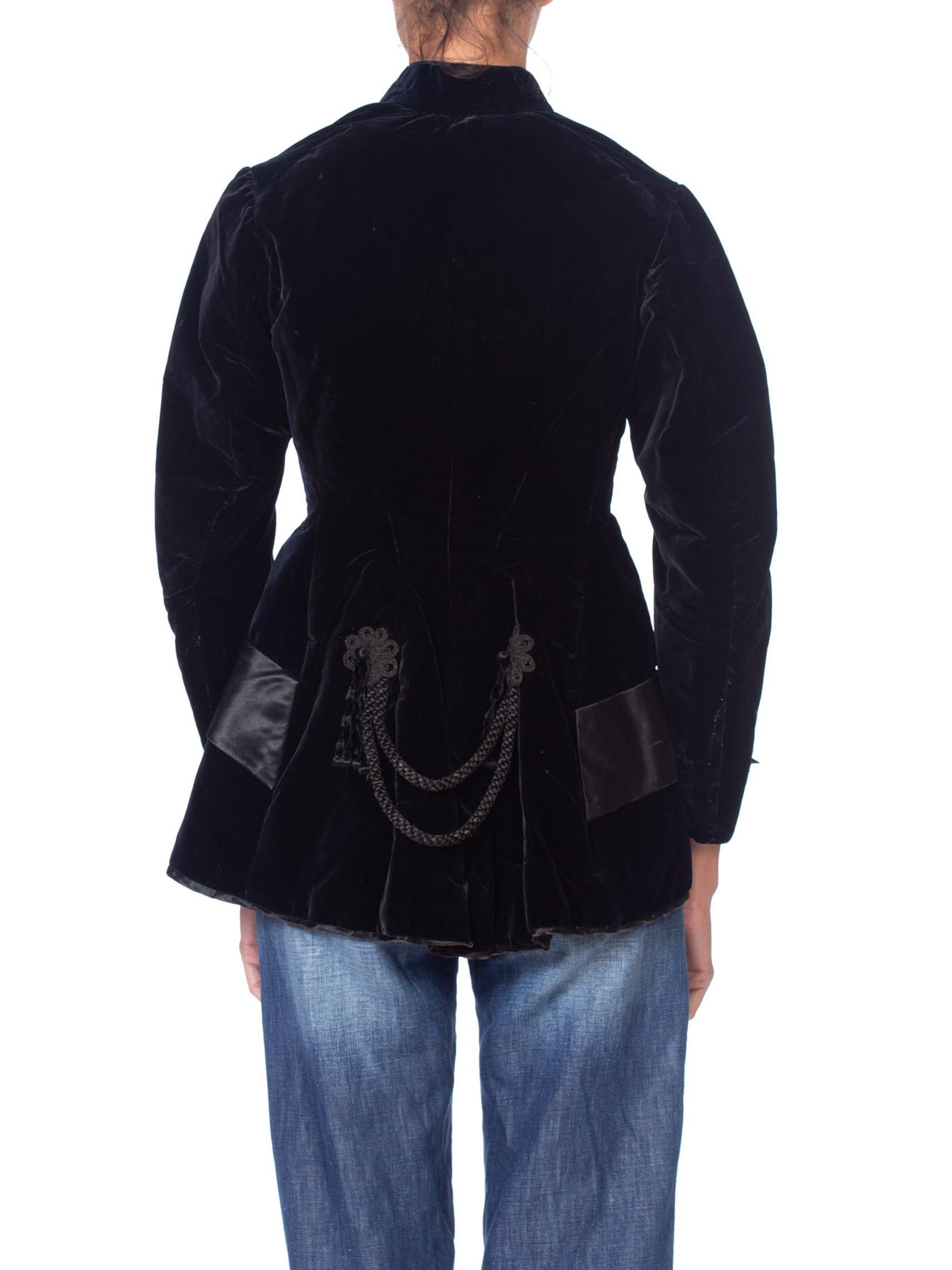 Women's 1870S Black Silk Velvet  Hand Quilted Lined Smoking Jacket With Passementerie D For Sale