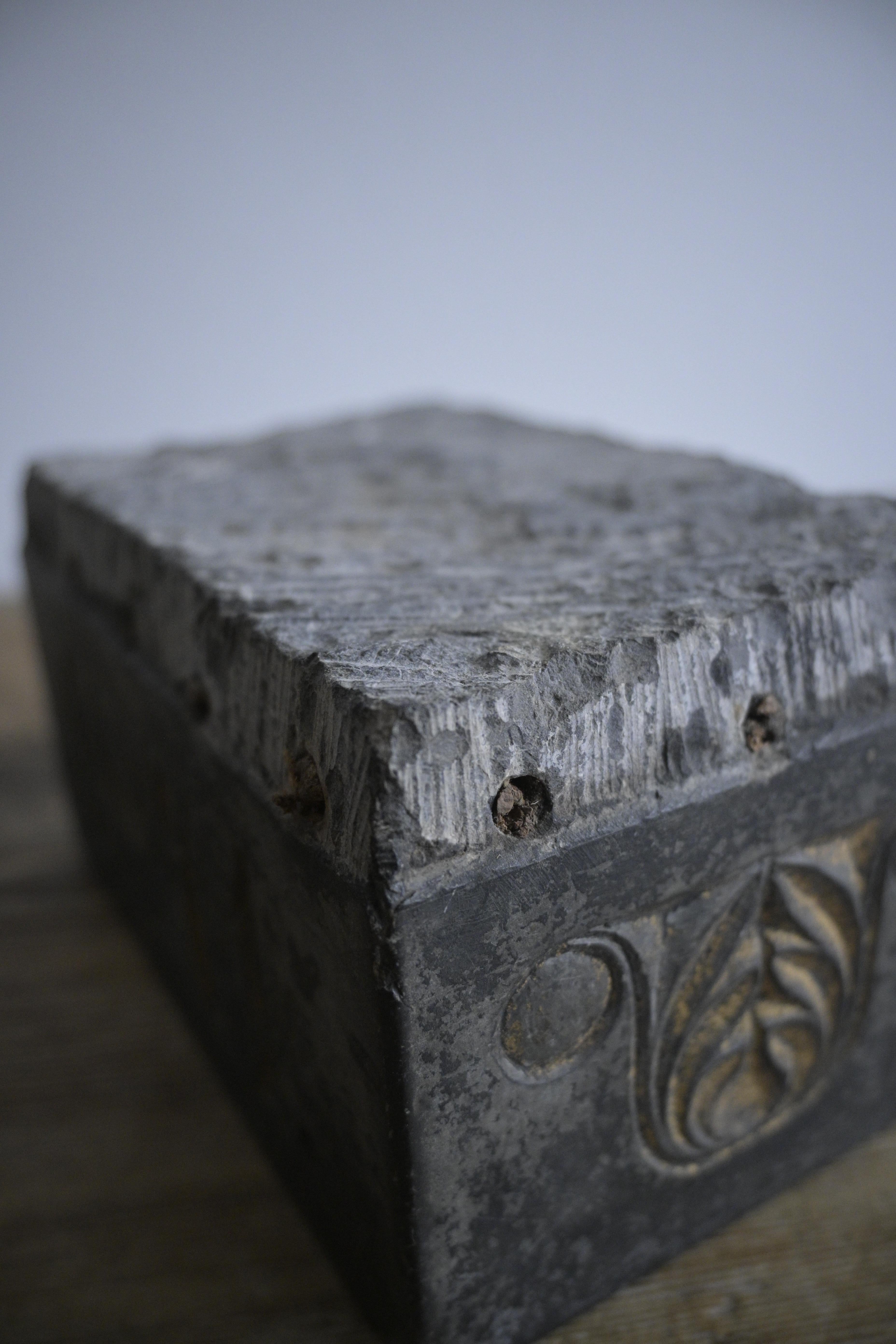 Calcaire 1871 Pad à aiguille en pierre calcaire d'Öland en Suède en vente