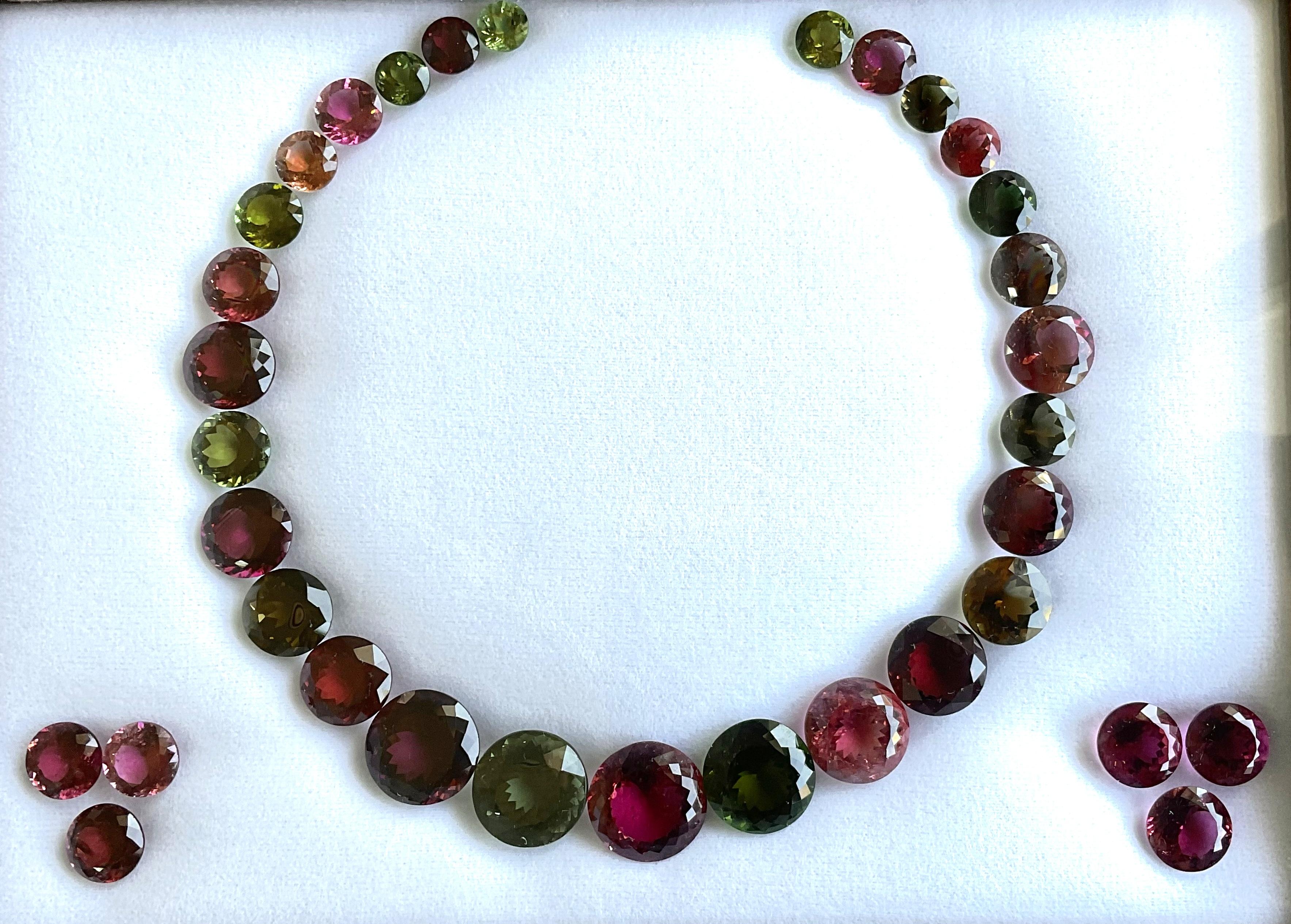 187,15 Karat Multi Turmalin Top Qualität Runde Layout für Schmuck natürlichen Edelstein im Angebot 2