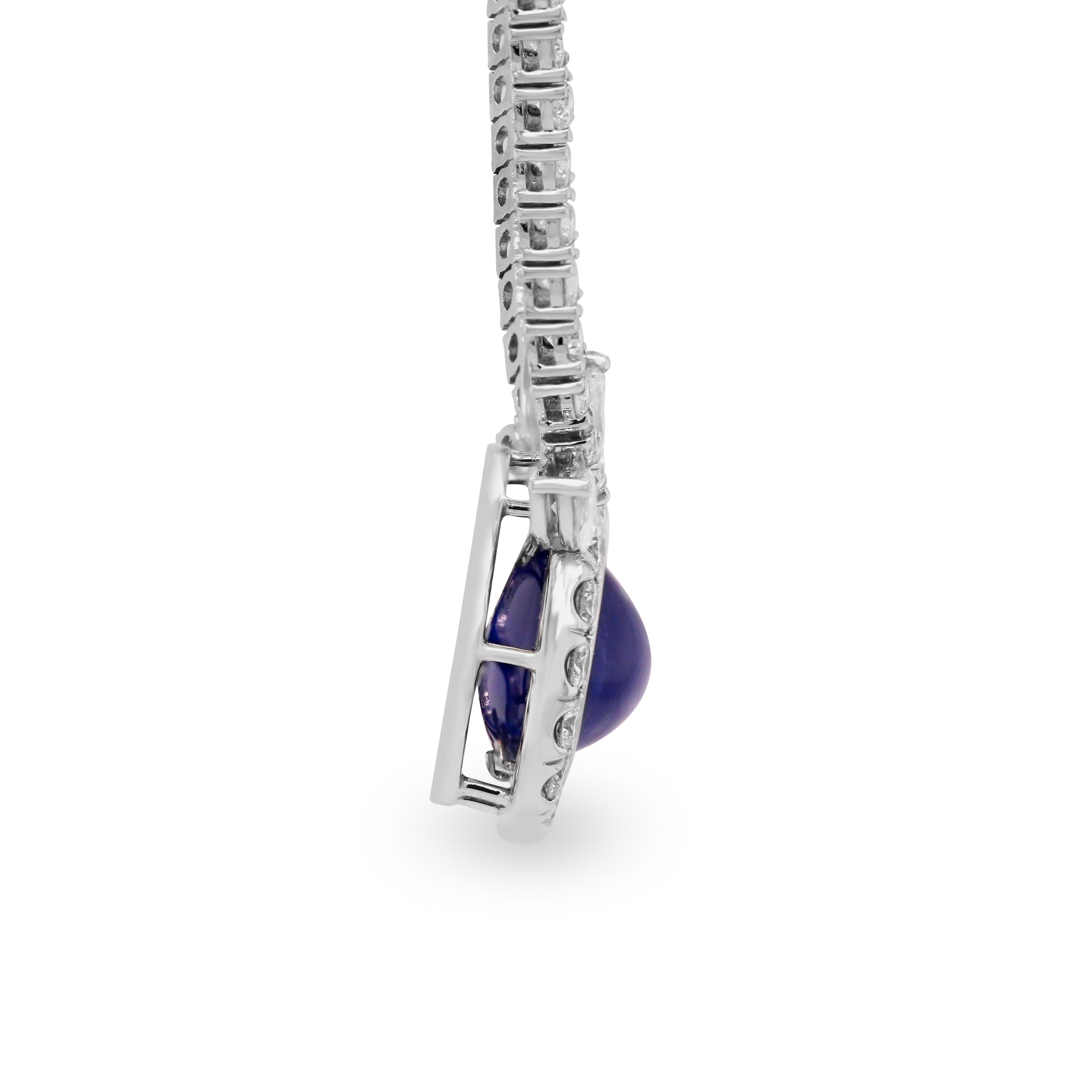 Modern 18.72 Carat Burma No Heat Cabochon Blue Sapphire 18k White Gold Diamond Necklace For Sale