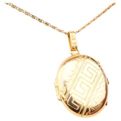 1873 Nordic Pendant Picture Locket solid 18K Yellow Gold/ 3.25 gr