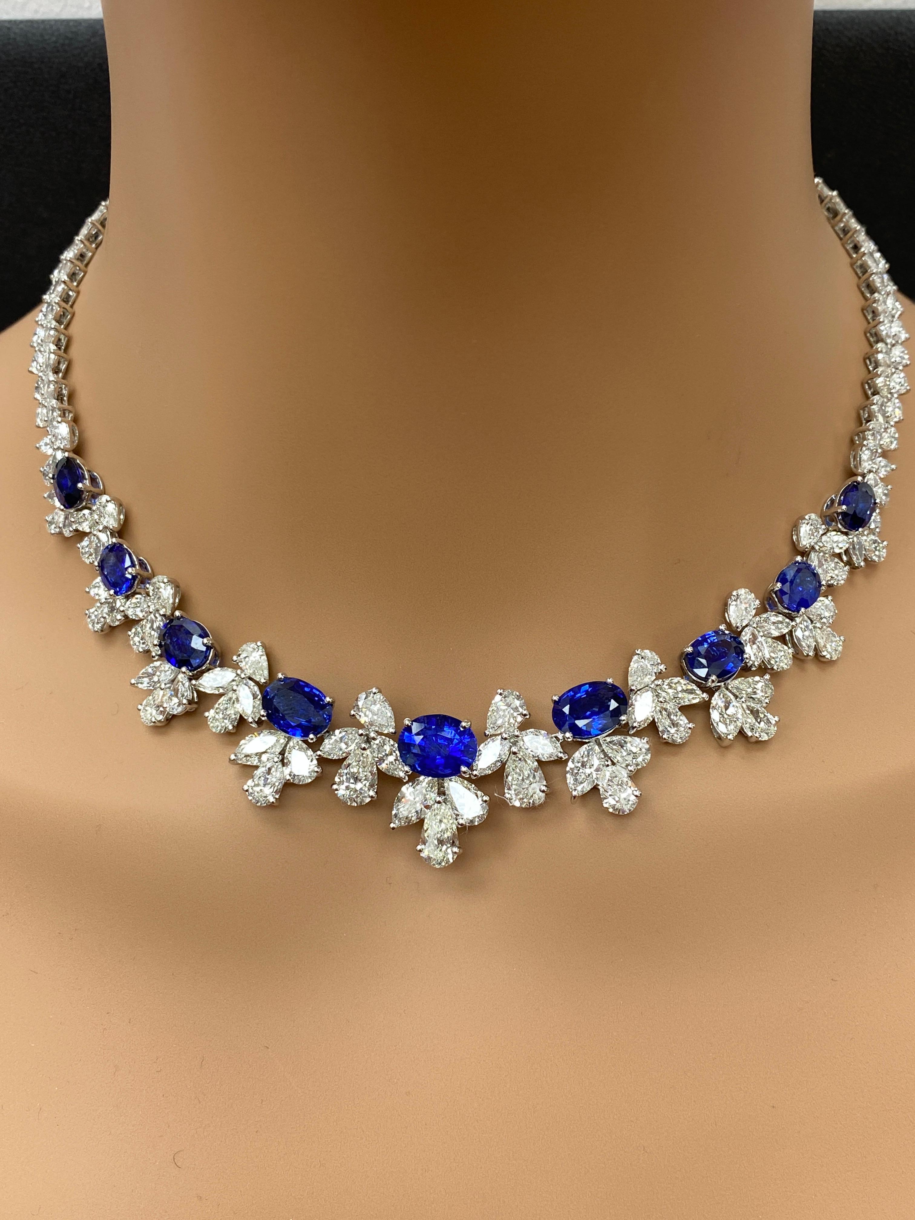 18,74 Karat Blauer Saphir und Diamant im Ovalschliff, Halskette aus Platin im Angebot 8