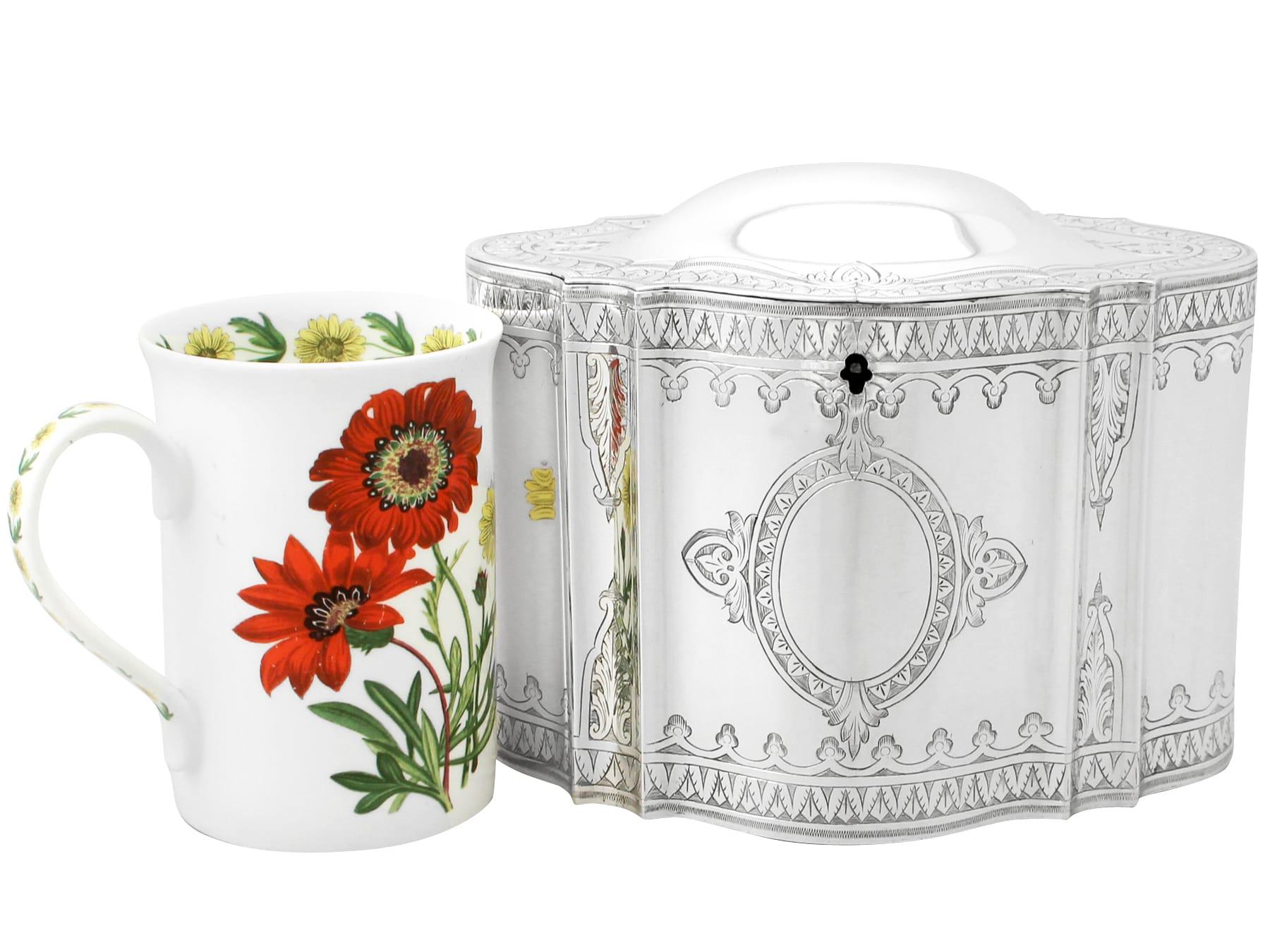 1874 Caja de té victoriana de plata de ley con cierre Inglés en venta