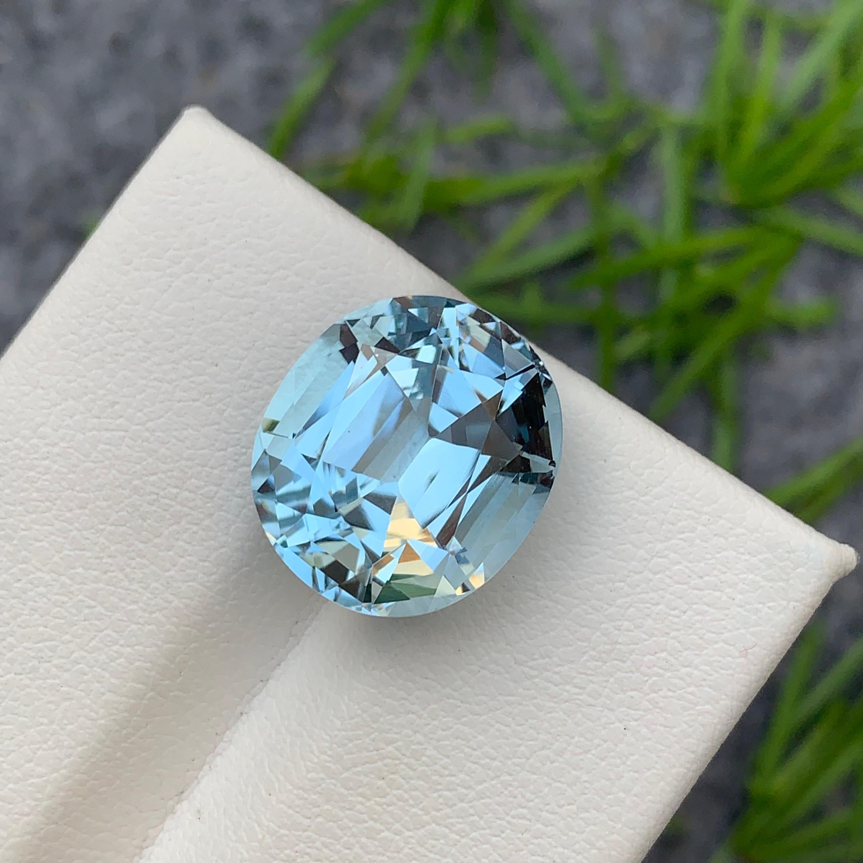 18.75 Carat Faceted Light Blue Topaz Cushion Cut Gemstone from Brazil Mine For Sale 2