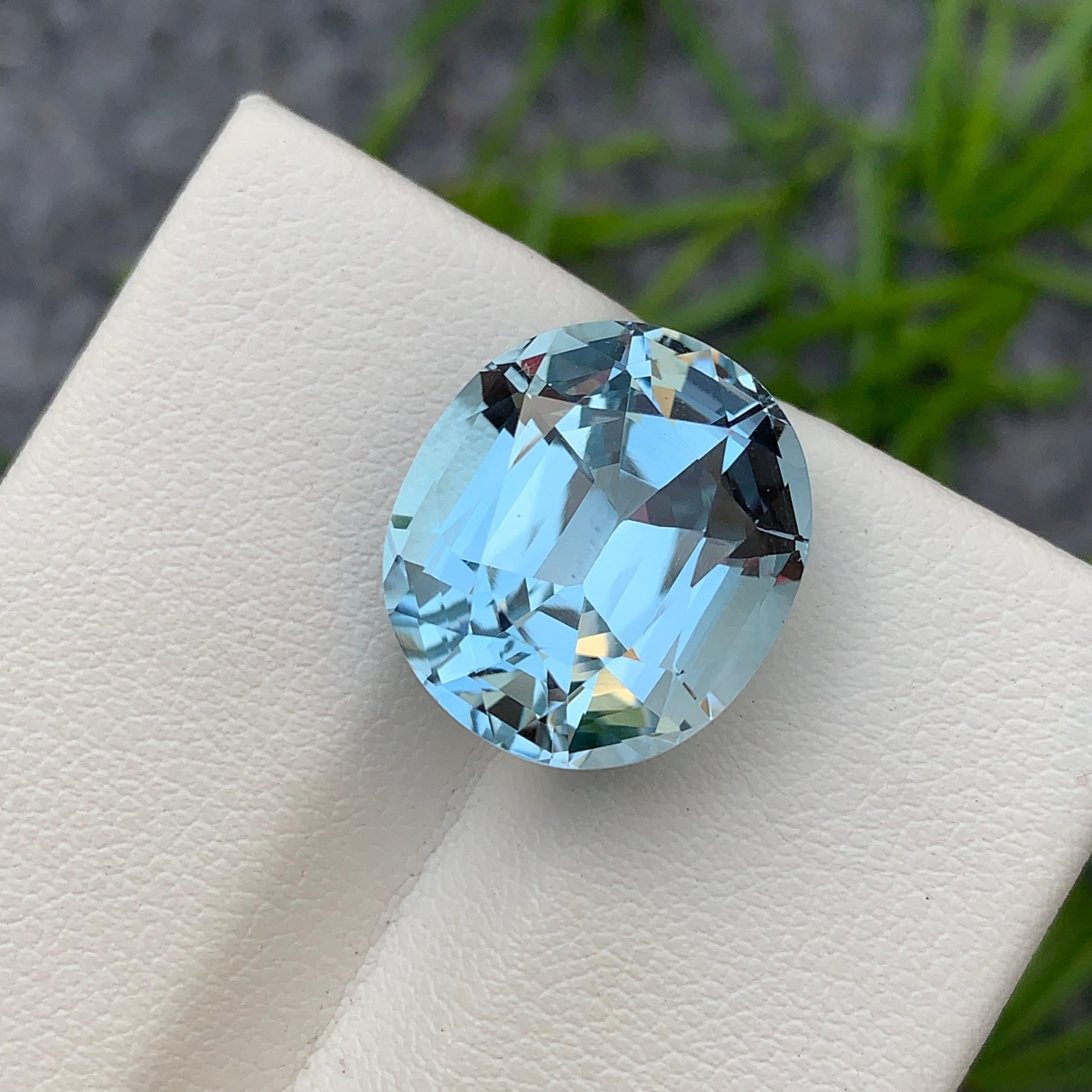18.75 Carat Faceted Light Blue Topaz Cushion Cut Gemstone from Brazil Mine For Sale 4