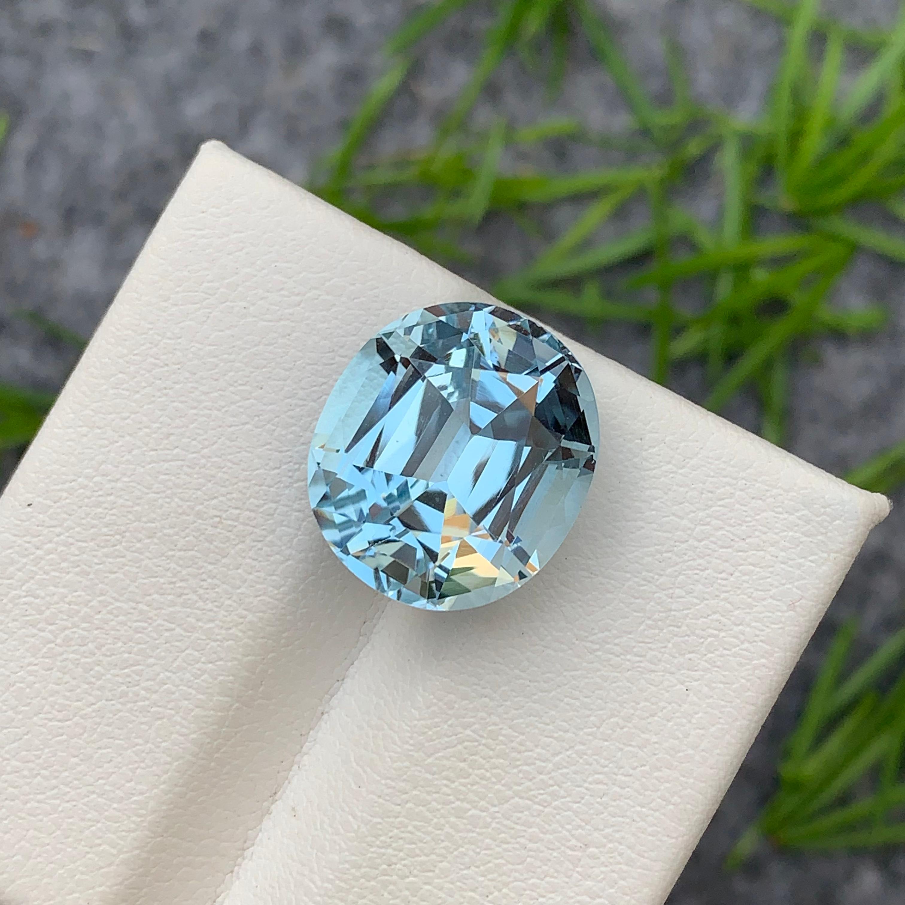 18.75 Carat Faceted Light Blue Topaz Cushion Cut Gemstone from Brazil Mine For Sale 6