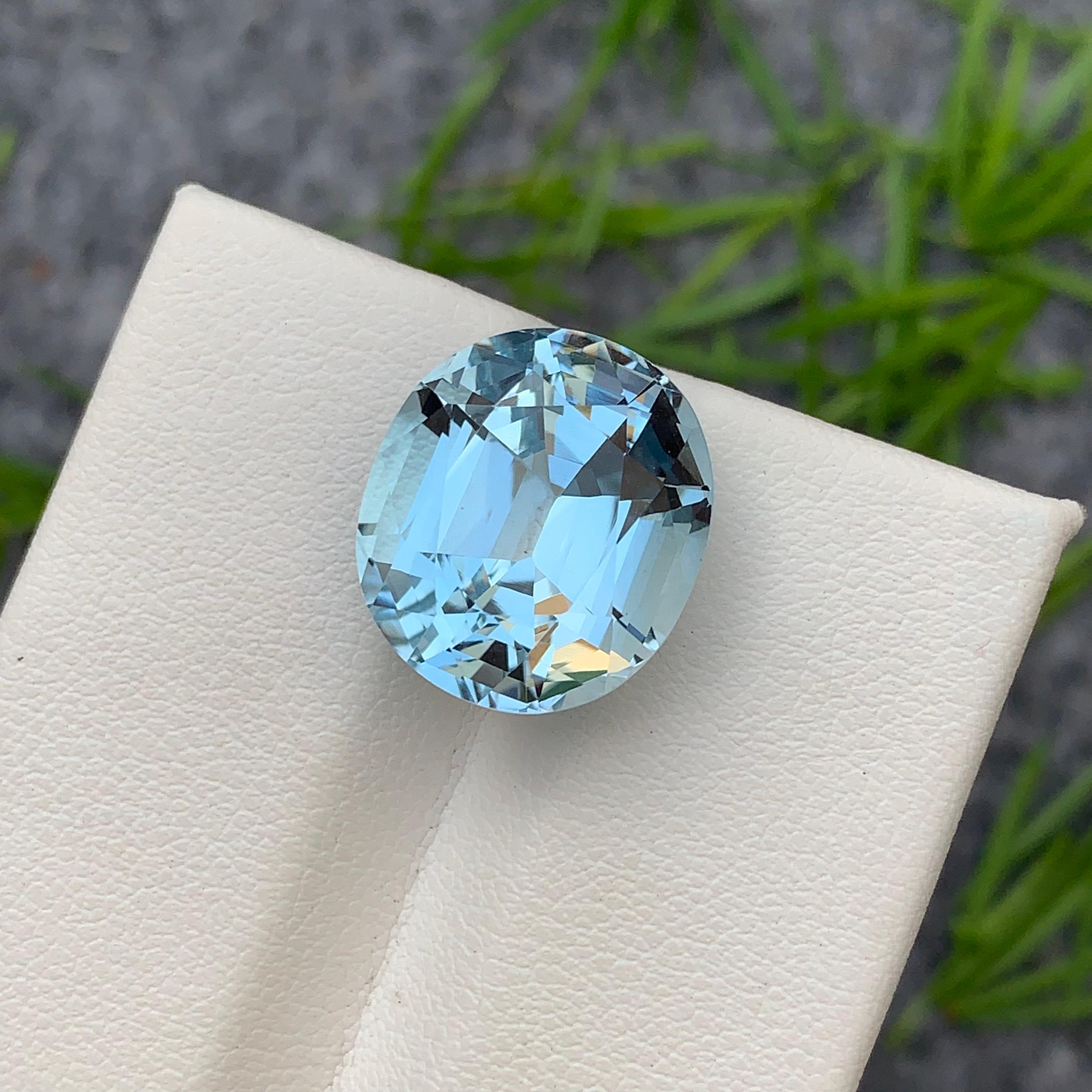 18.75 Carat Faceted Light Blue Topaz Cushion Cut Gemstone from Brazil Mine For Sale 7