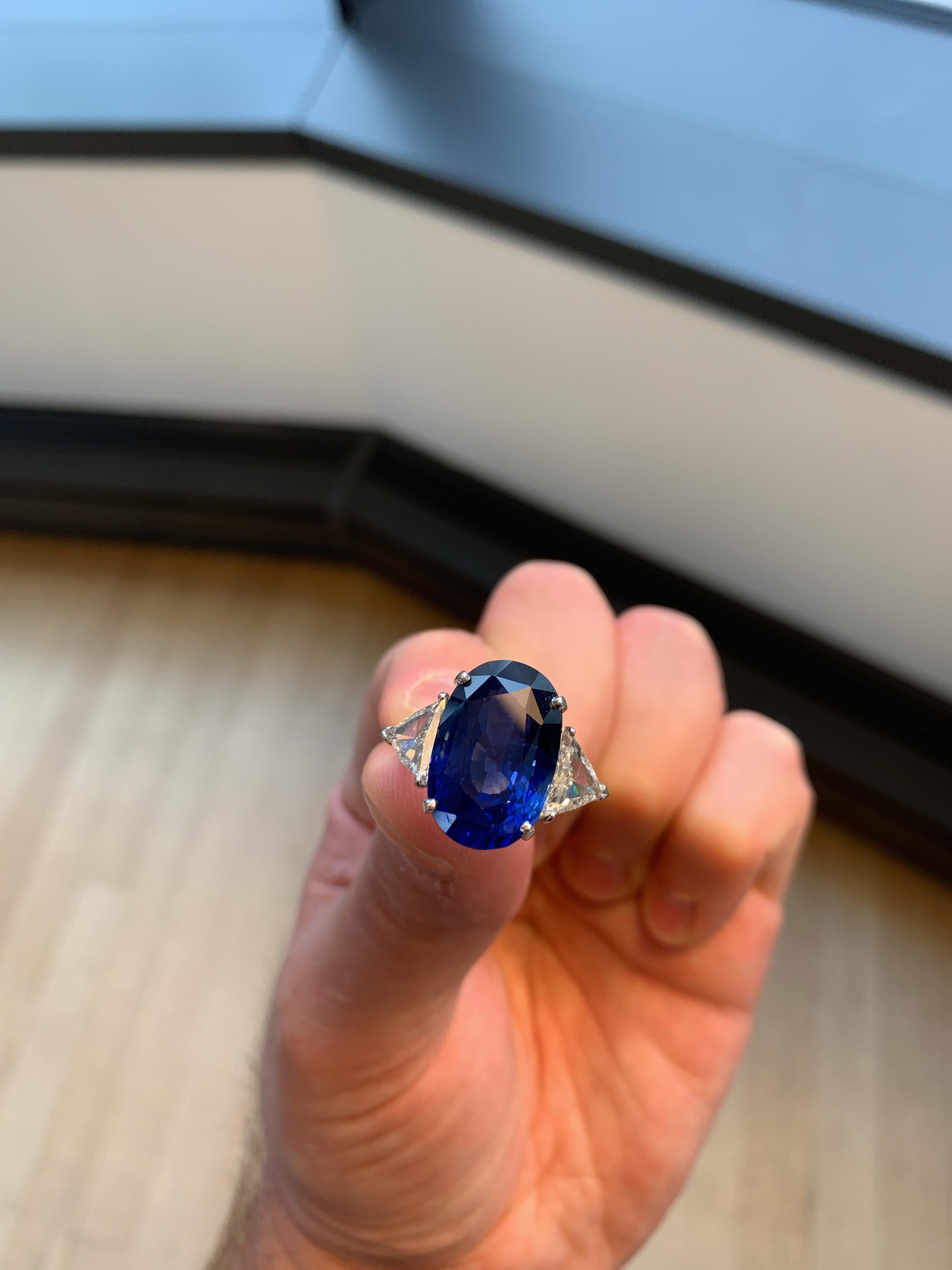 Oval Cut 18.75 Carat Oval Sapphire and Diamond Ring