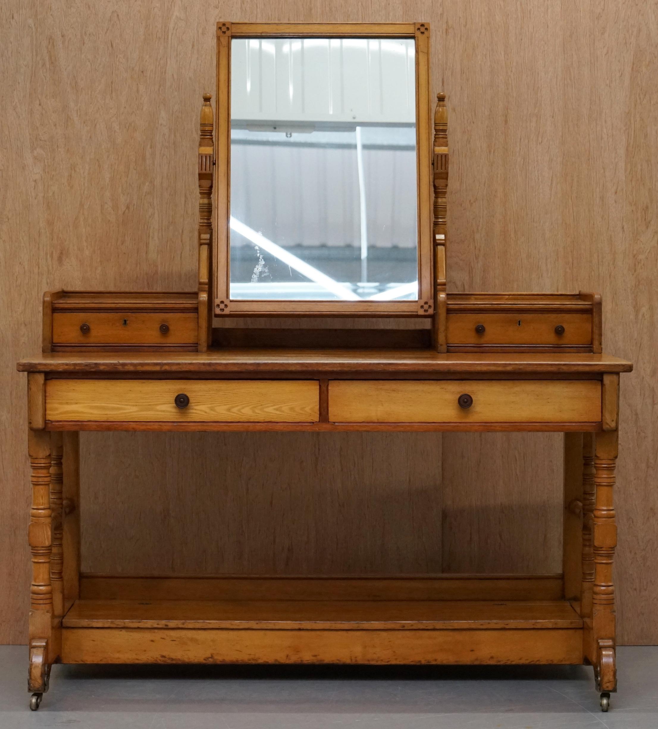 lancaster dressing table