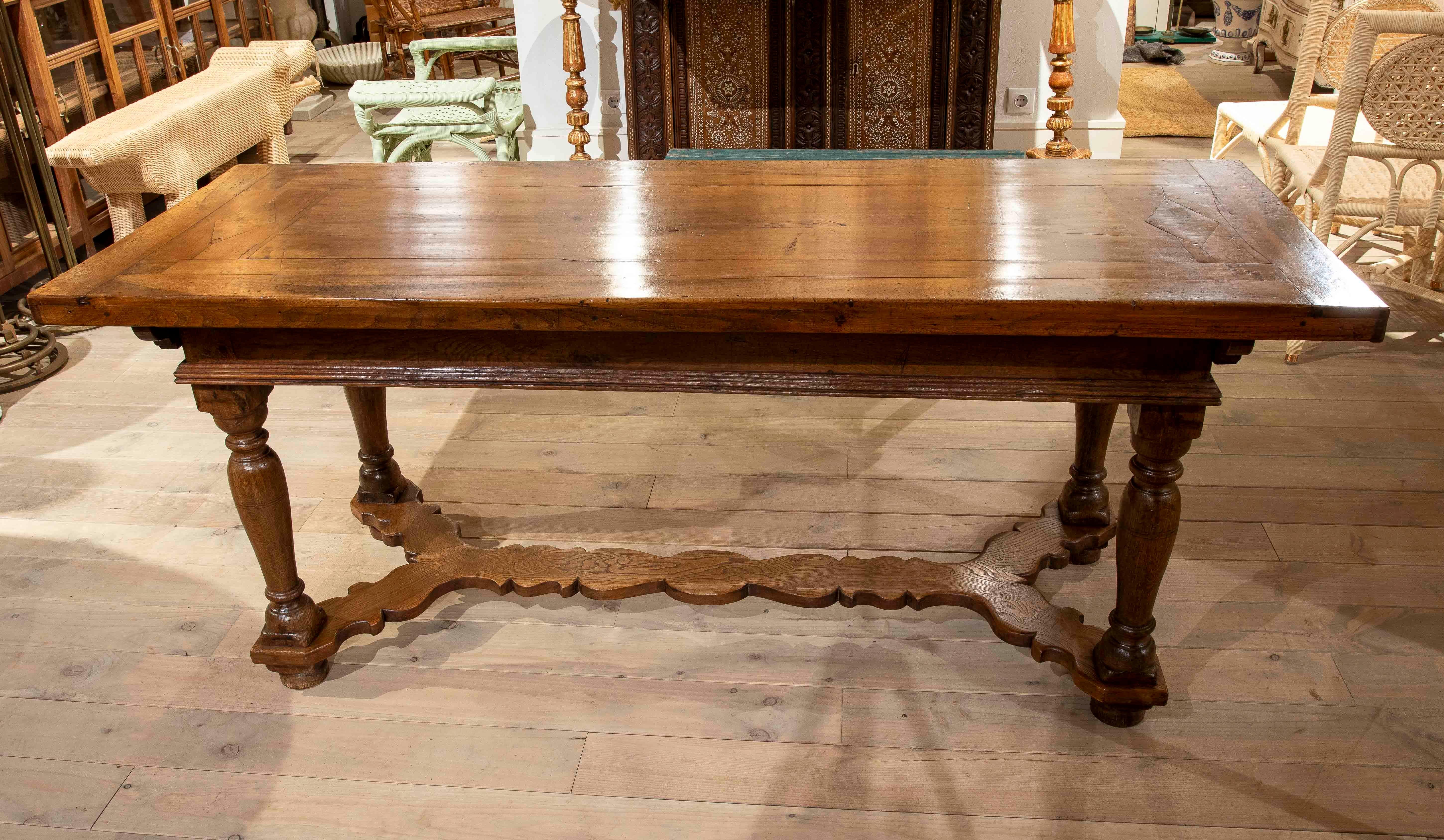1875s Handcrafted Solid Wood Dining Table with Classic Design In Good Condition In Marbella, ES