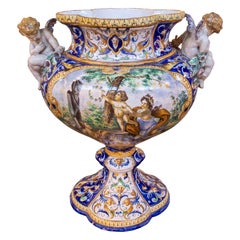 1875 Gran jarrón italiano de mmajolica policromada con querubines, firmado Gi. Battoji