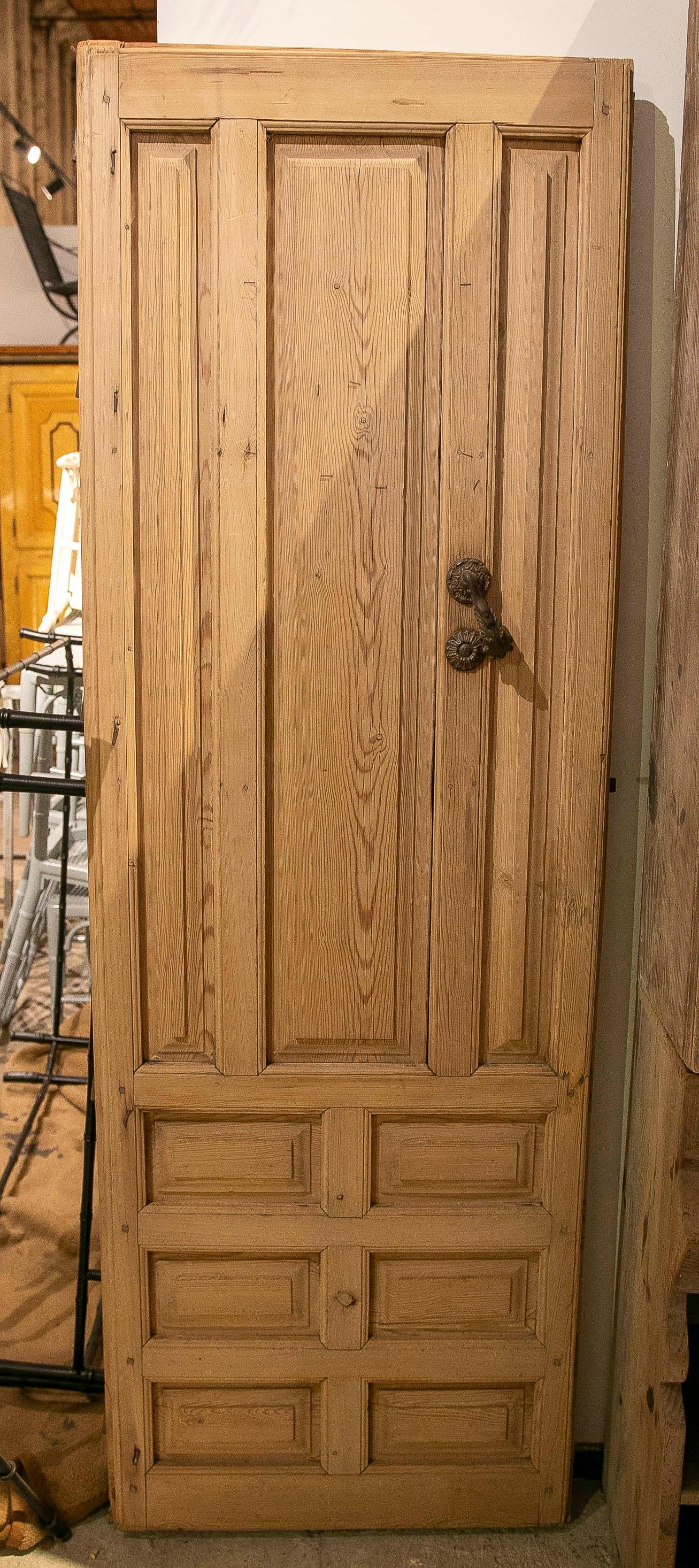 19th Century 1875s Pair of Antique Wooden Doors with Carved Panels and Iron Knocker For Sale