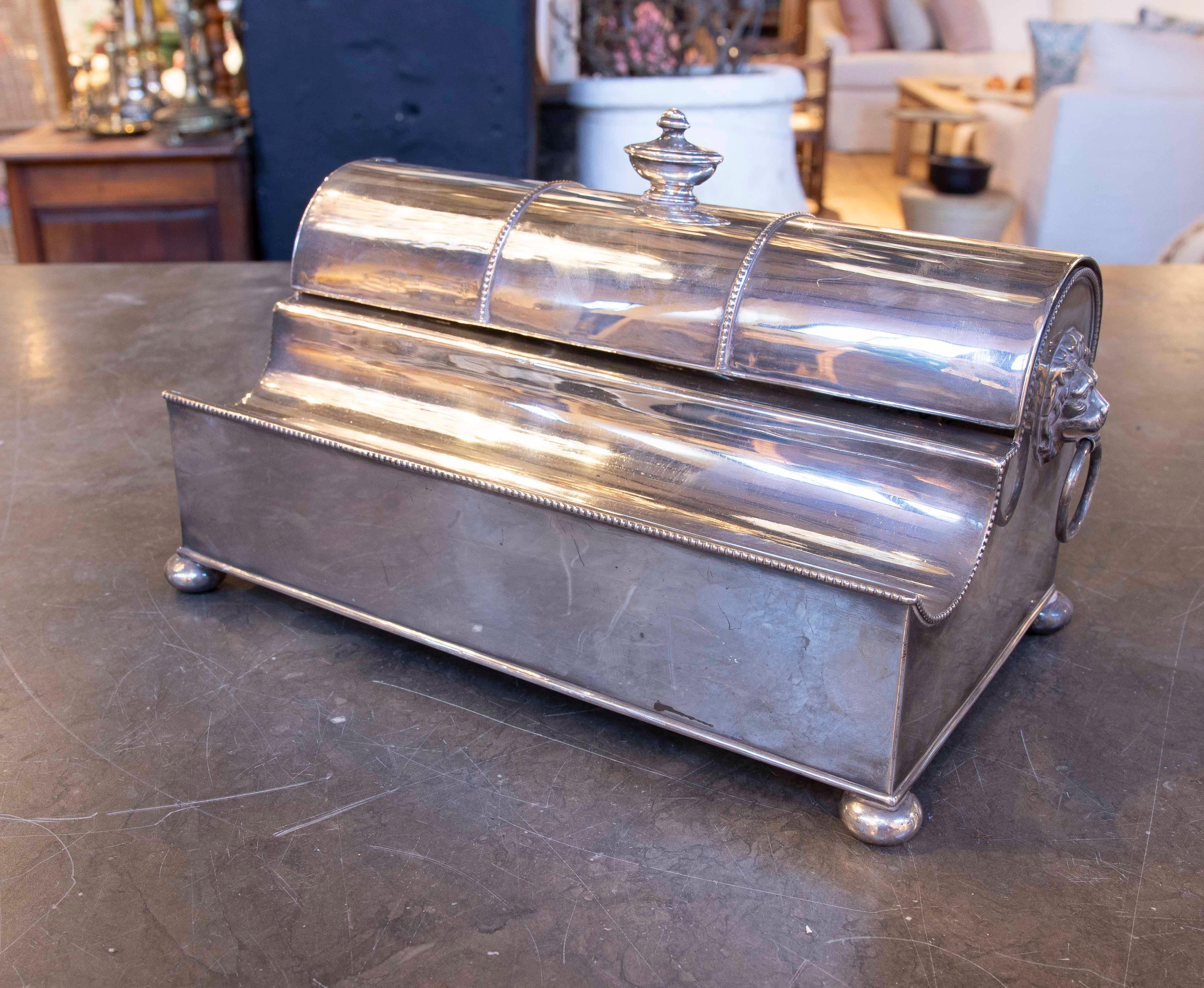 European 1875s Silver-plated Brass Desk Inkwell with Crystallized Ink and Engraved Detail For Sale