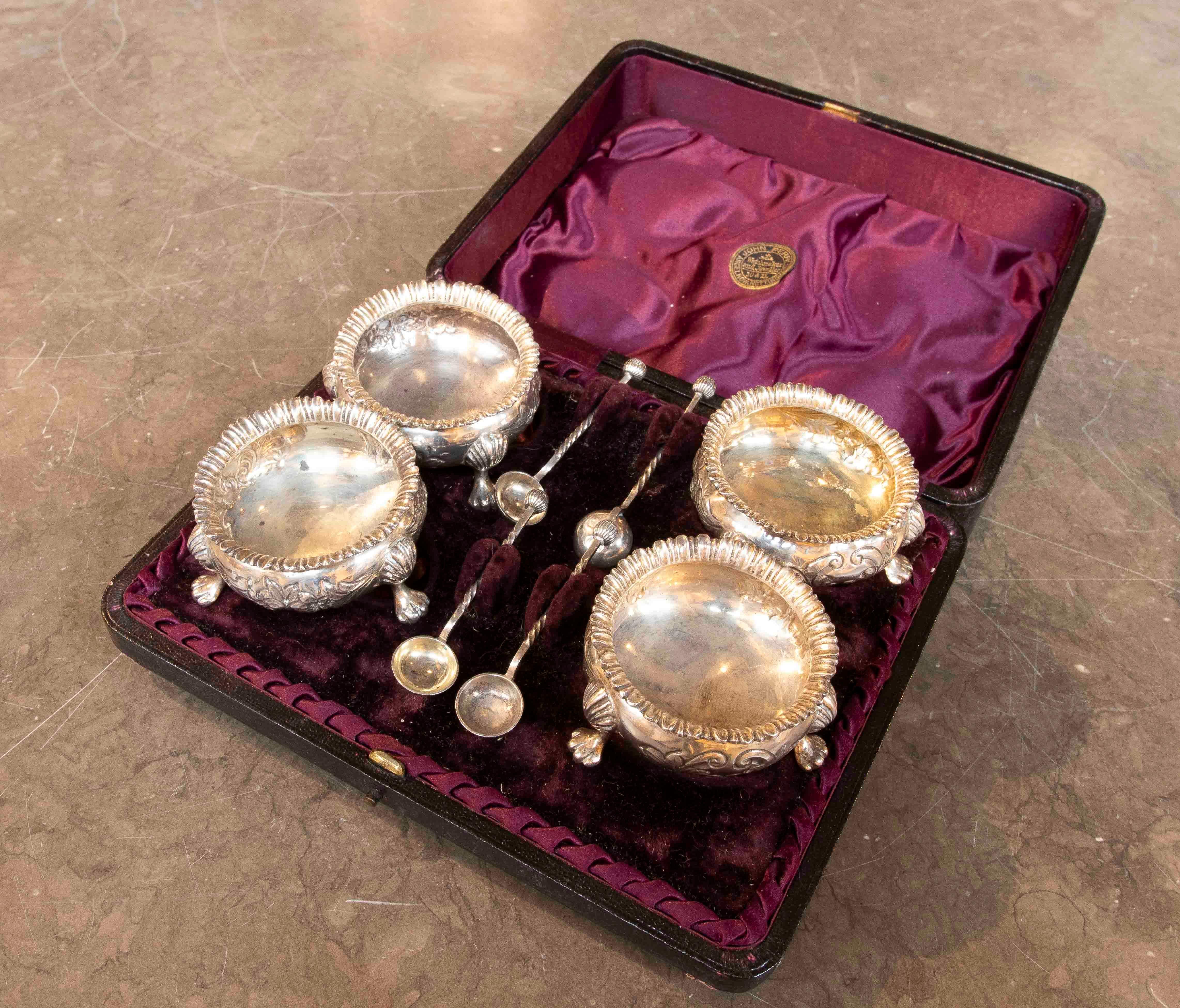 English 1875s Victorian Silver Salt Cellar Set in its Original Case, John Perry For Sale