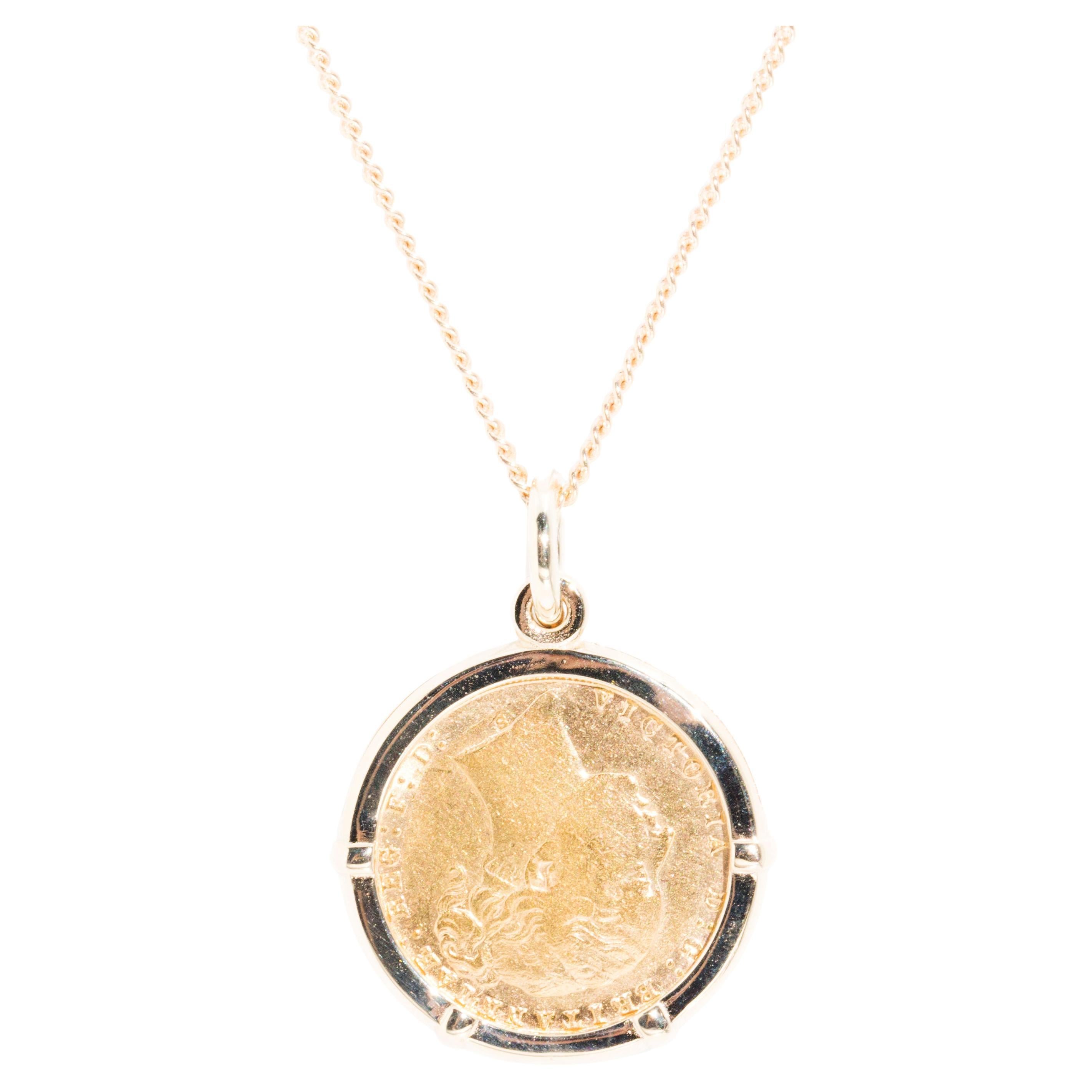 Gold Sovereign Necklace - 3 For Sale on 