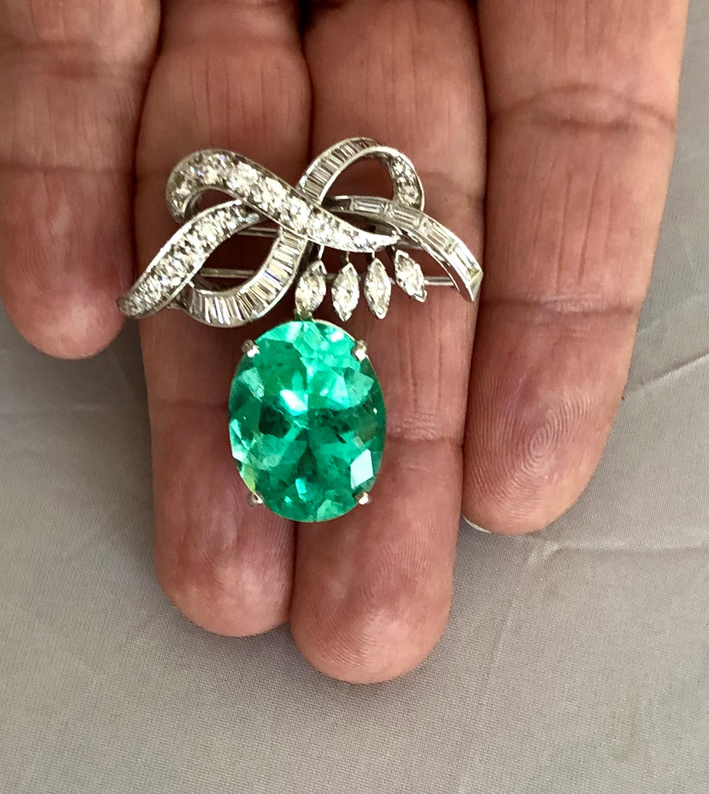 Smaragde Wunderschöner 18,76 Karat zertifizierter kolumbianischer Smaragd Diamant Platin Anhänger/B im Angebot 8