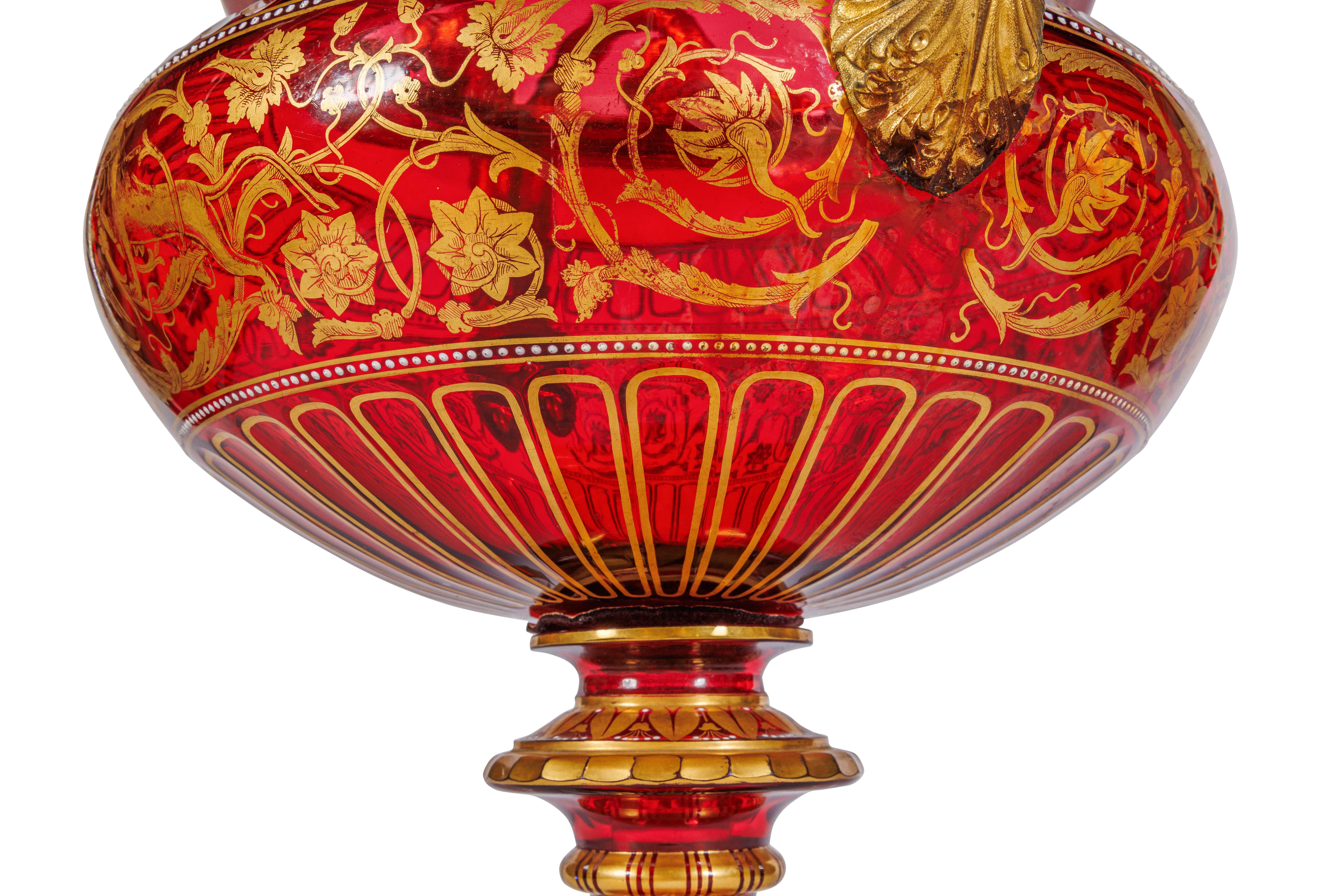Esposizione del Centenario del 1876, centrotavola in vetro rubino con montatura in J & L. Lobmeyr in vendita 6