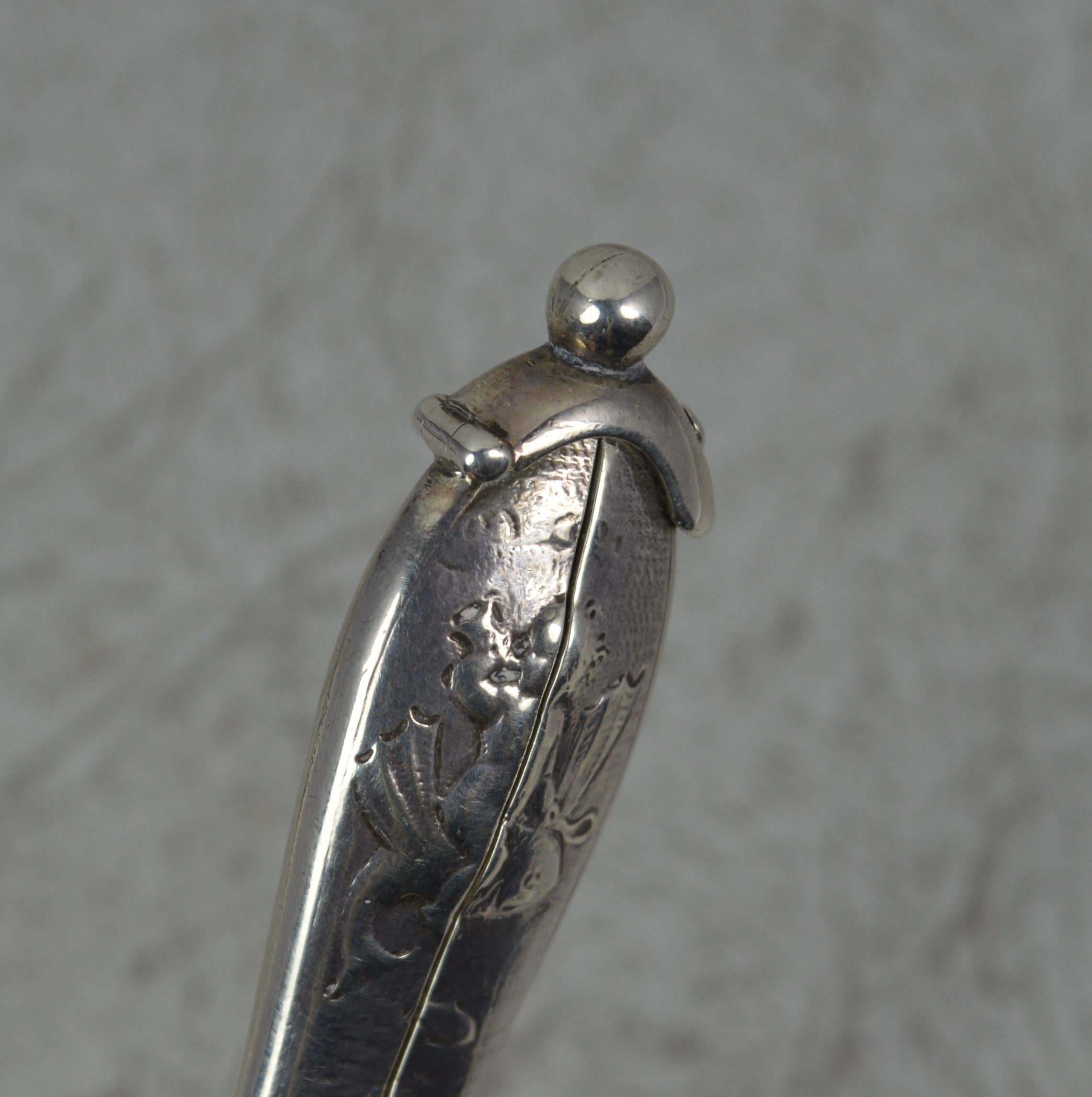 Women's or Men's 1877 Victorian Novelty Bucham Dagger and Scabbard Shaped Spring Scissors