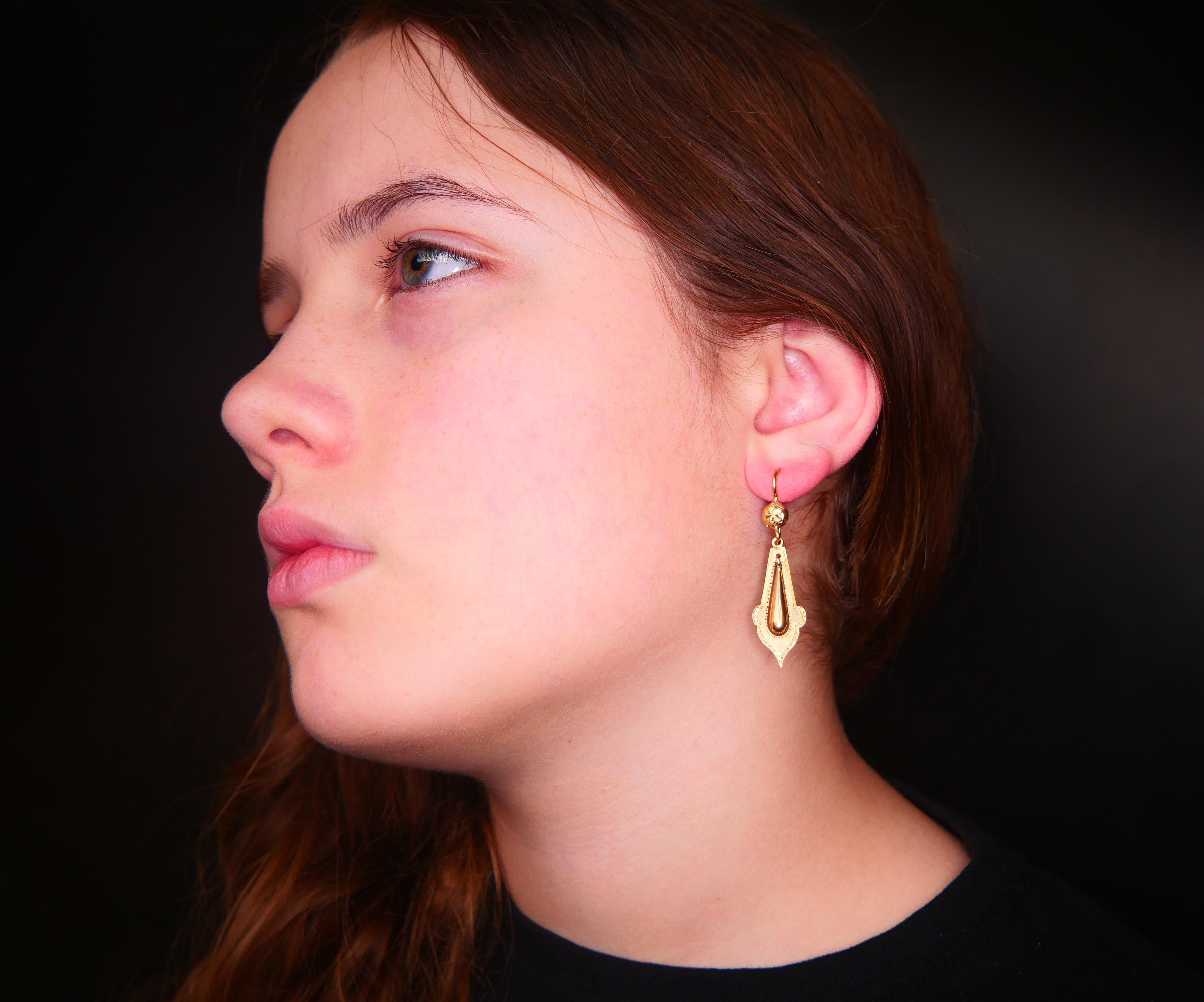 Arts and Crafts Boucles d'oreilles anciennes 1879 en or massif 18 carats 4,2 g en vente