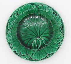 1879 Pair of Wedgwood Green Leaf Majolica Plates