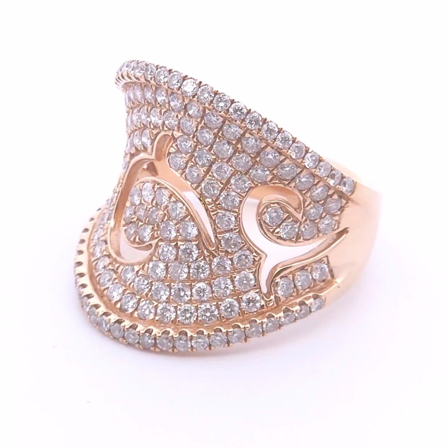 Luxury, at the right price. This unique ring has a total weight of 1.87 Carats. 

This ring comes in a size 7.

Introducing a 1.87-carat rose gold fashion ring, masterfully crafted in 14k gold. This elegant piece showcases a sleek and contemporary