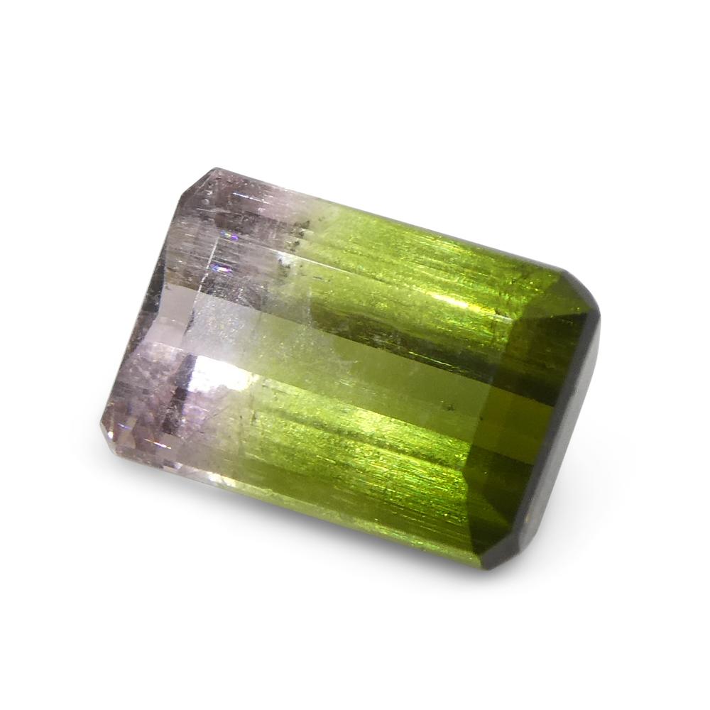 Taille émeraude Tourmaline vert et rose bicolore taille émeraude 1.87 carat en vente
