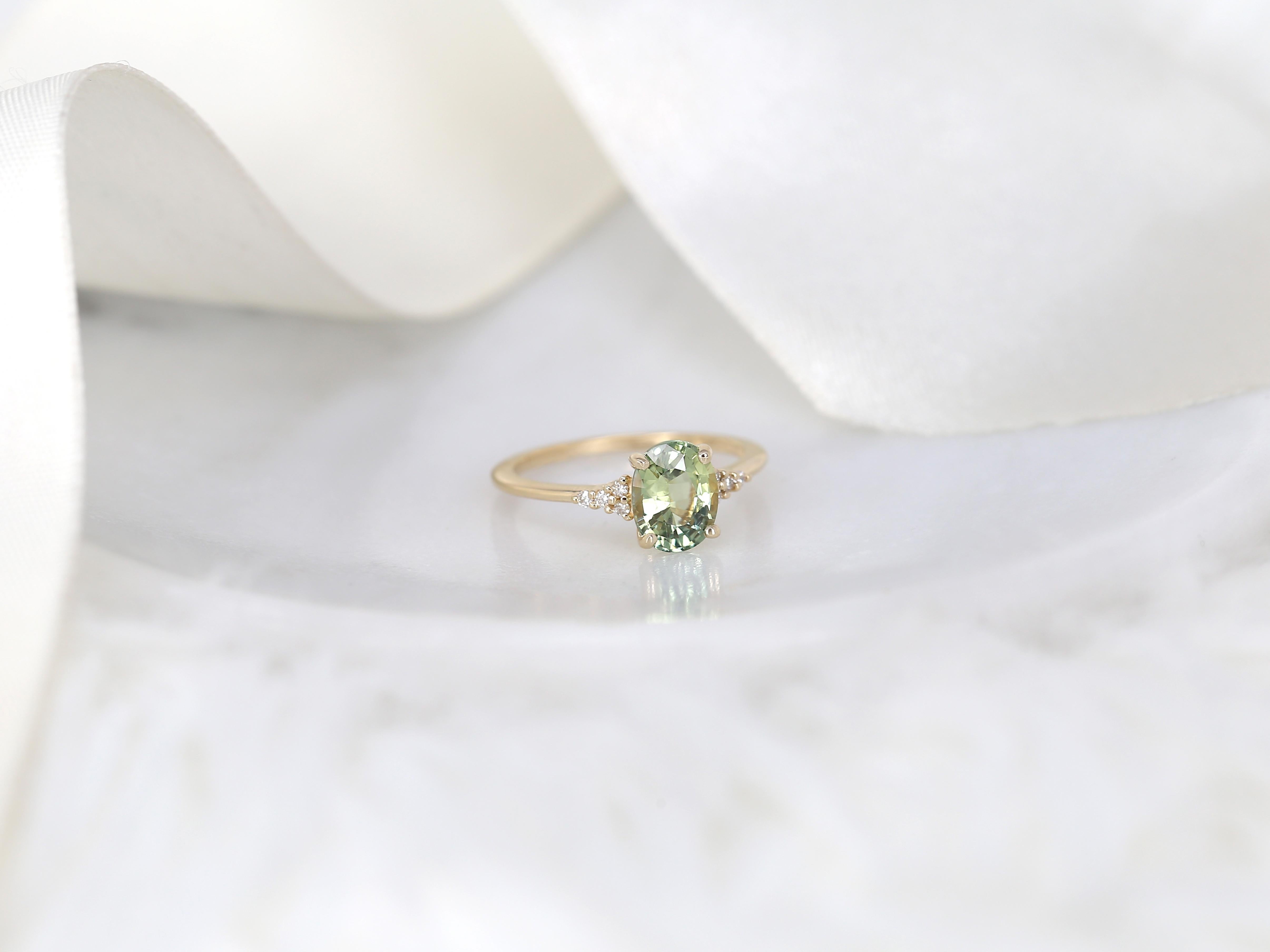 1.87ct Maddy 14kt Gold Bright Lime Teal Sapphire Diamond Cluster Oval Ring For Sale 2