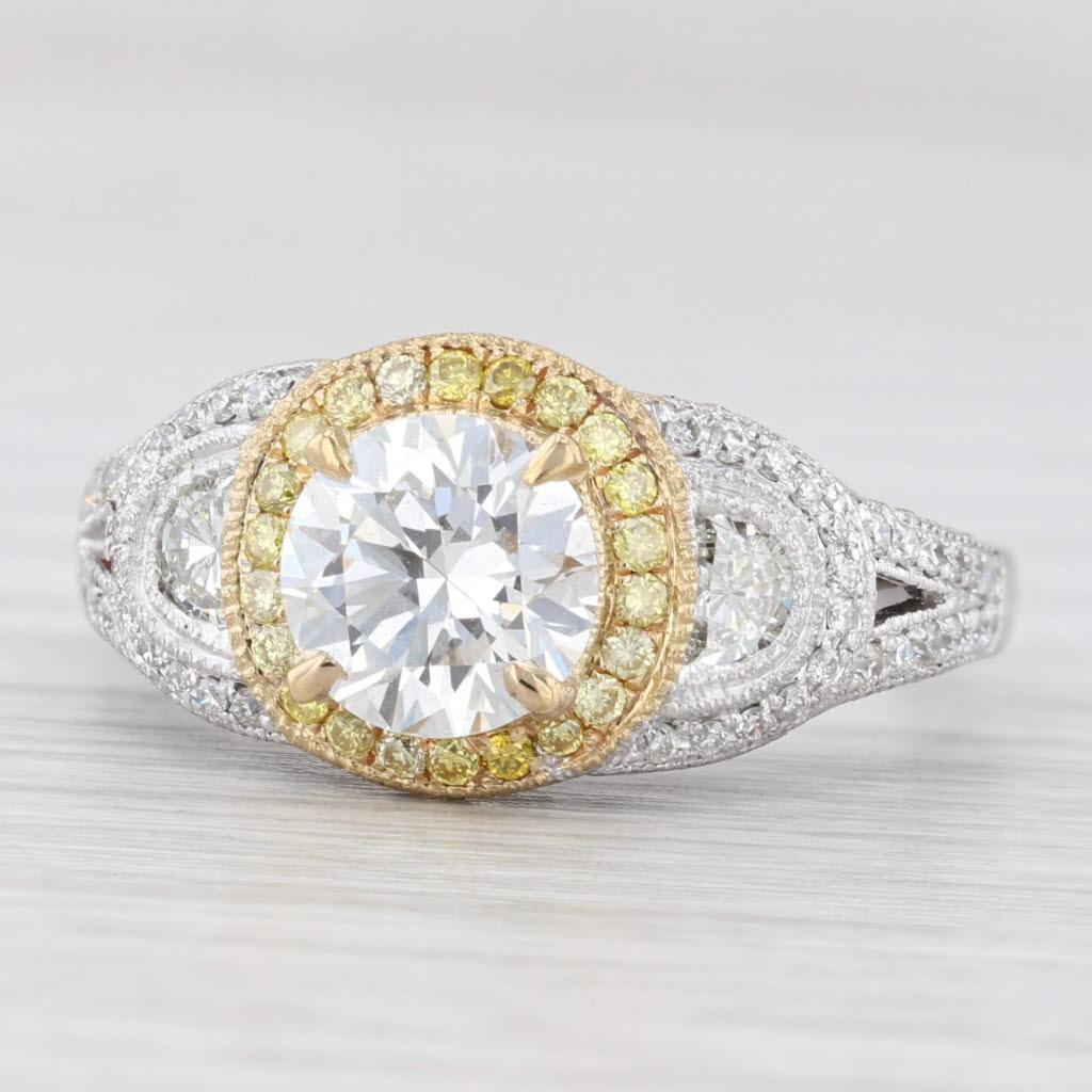 Anello di fidanzamento aureolato con diamante giallo bianco da 1,87 carati in oro bianco 18 carati, misura 8 GIA