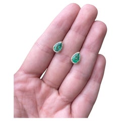 Orecchini a goccia con smeraldo e diamante 1,87tcw 14K Pear Emerald Studs Real