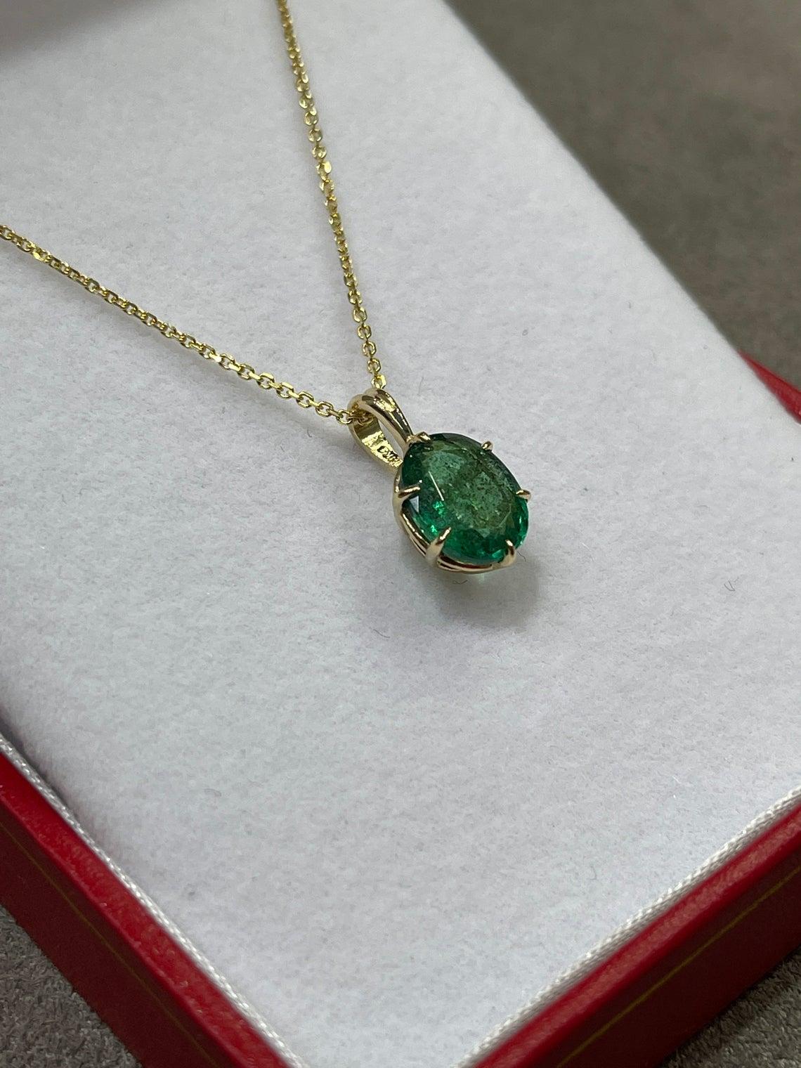 Modern 1.88-Carat 14K Emerald Solitaire Oval Cut 6-Prong Gold Pendant For Sale