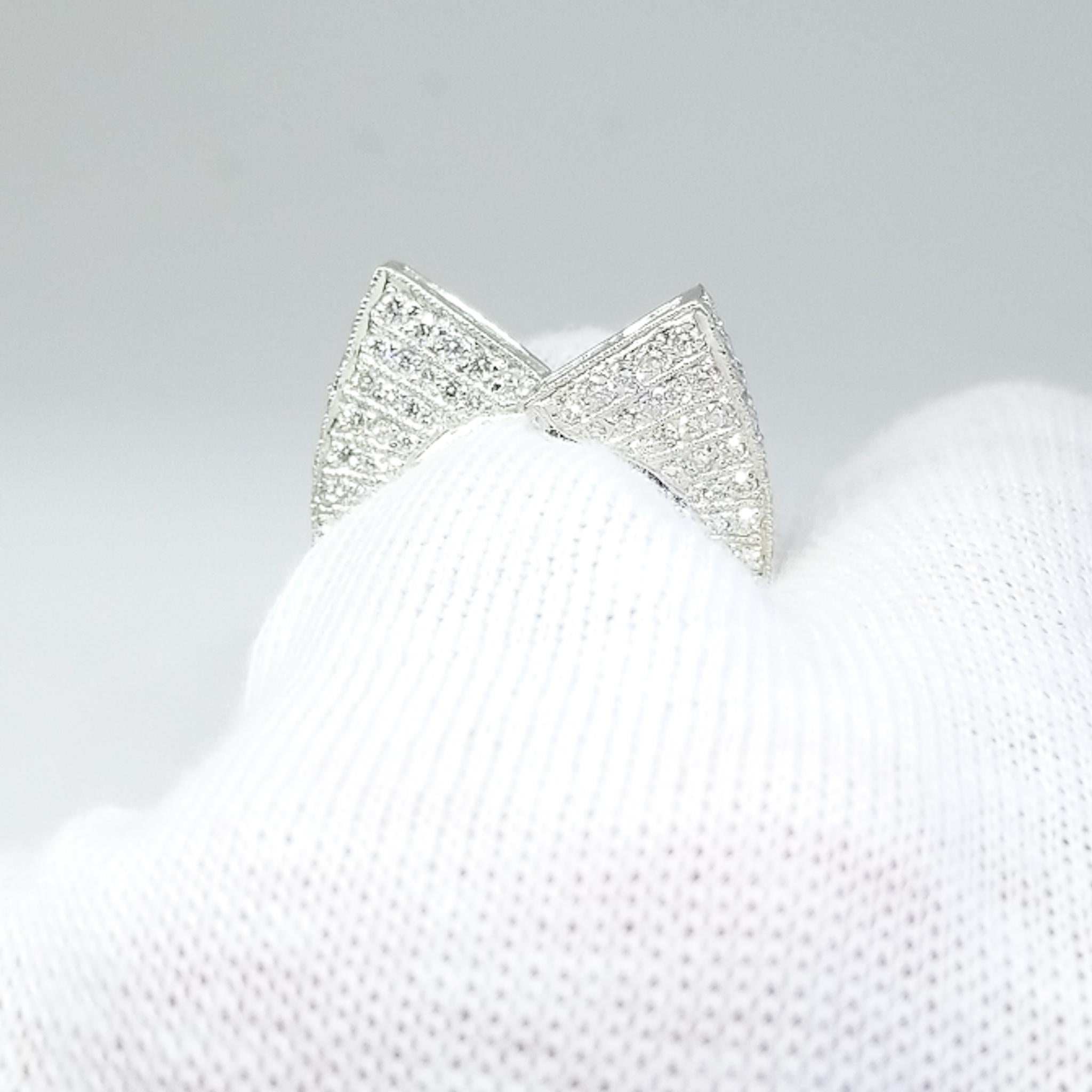 1,88 carati di diamante tondo baguette in stile Art Deco, fascia impilabile in platino in vendita 3